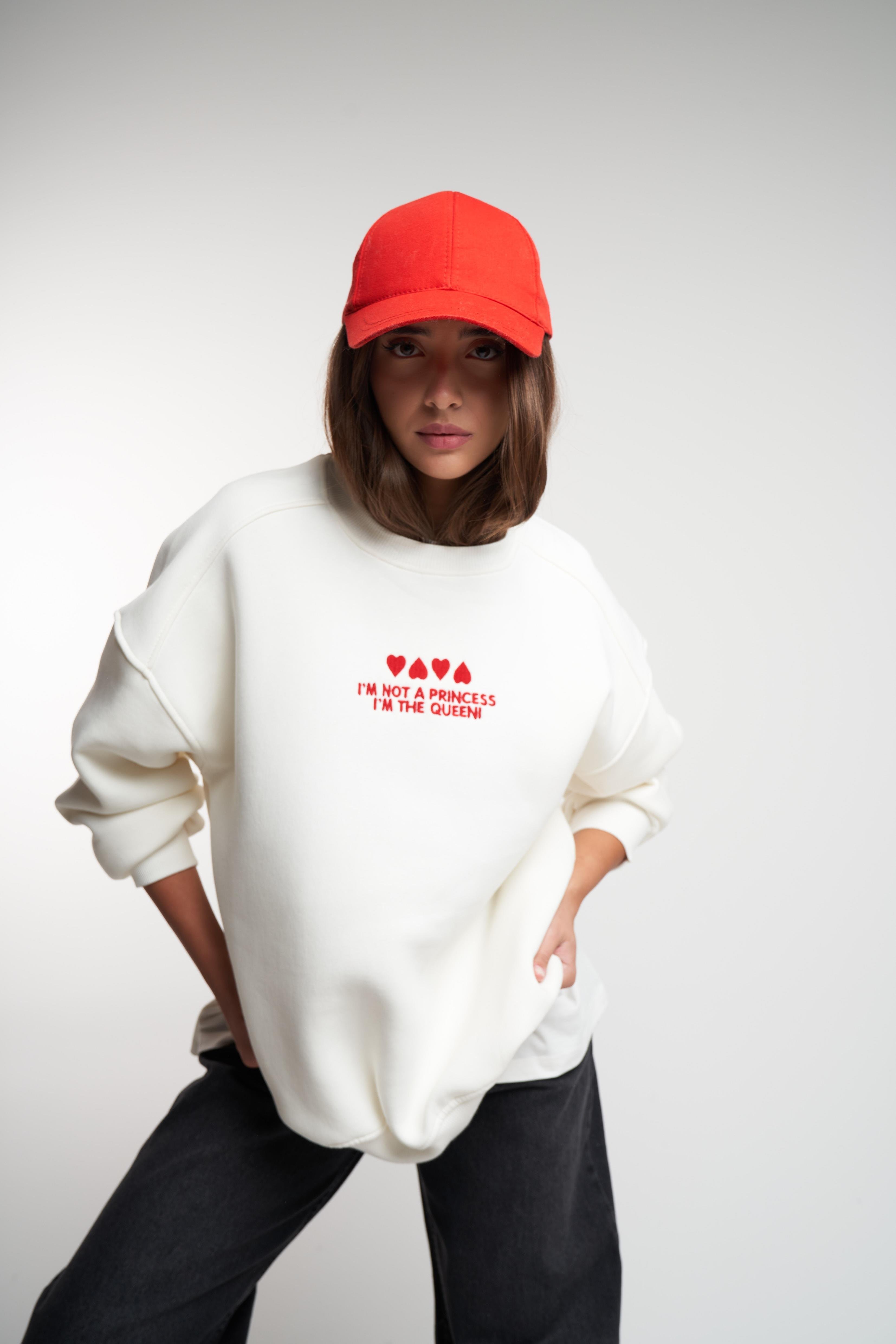 Kalp Nakış Yazı Baskılı Şardonlu Sweatshirt Ekru