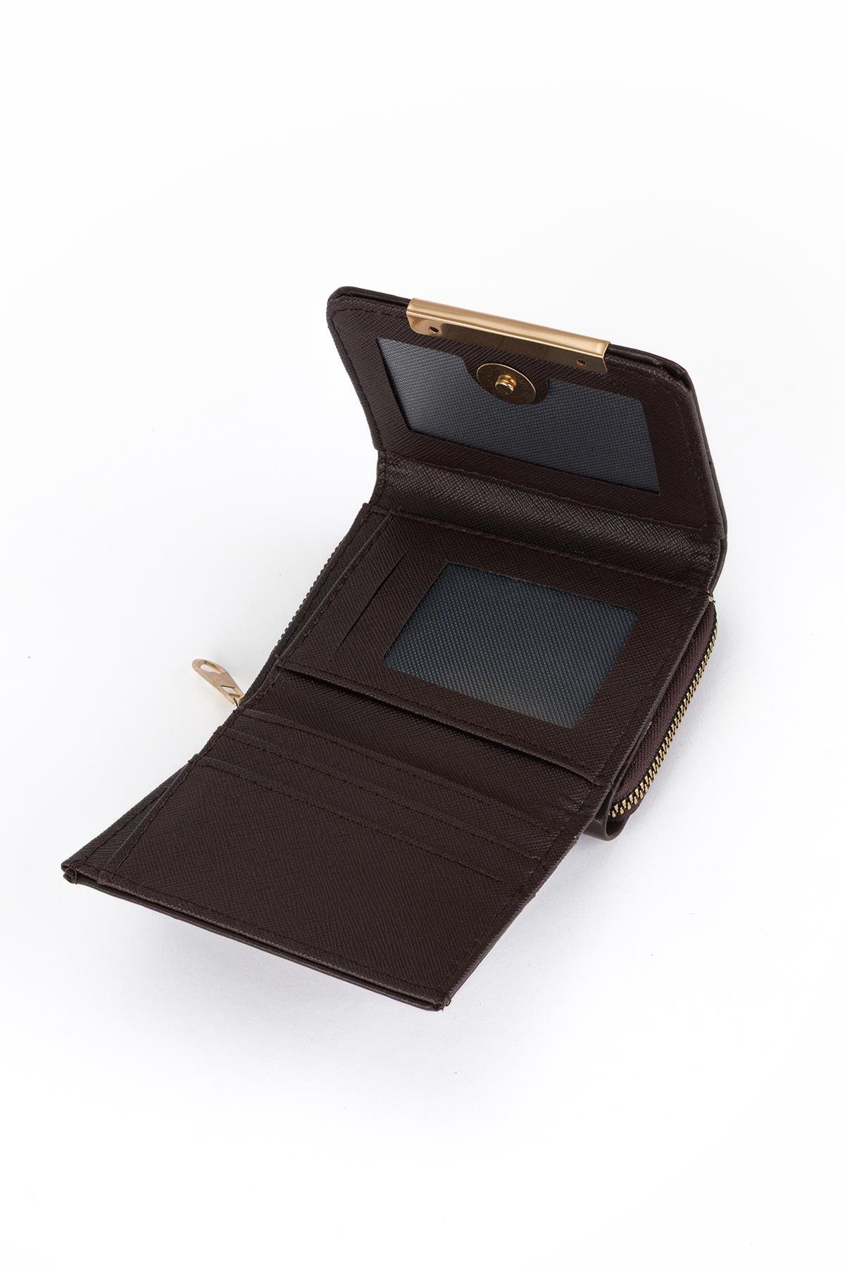 Kapaklı Metal Aksesuar Cüzdan Kahve