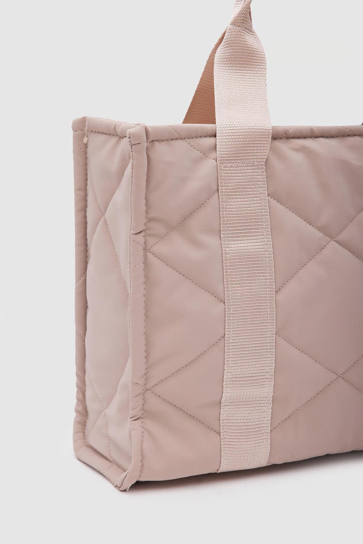 Kapitone Omuz Çantası