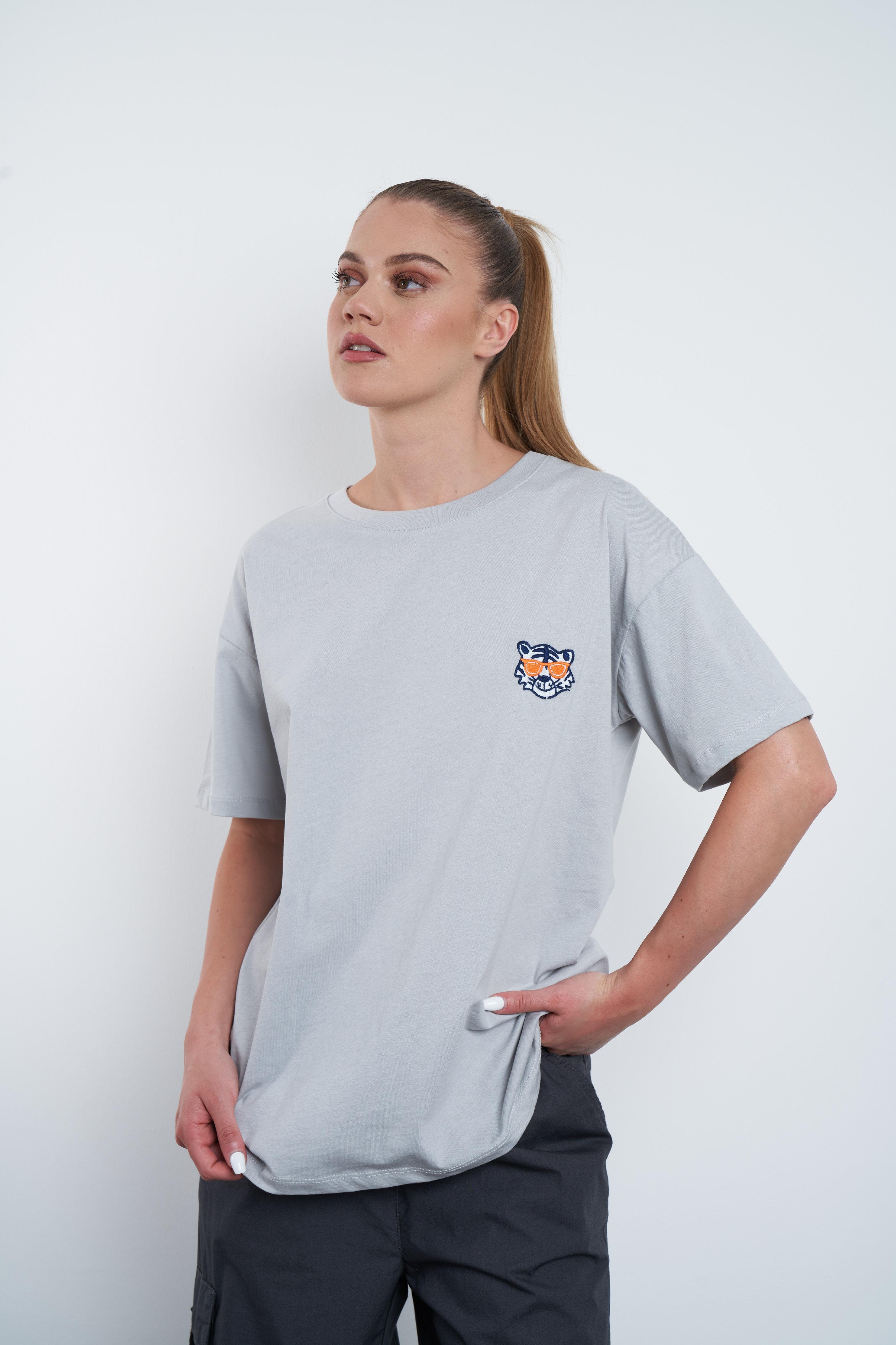 Kaplan Nakış Baskılı T-shirt Açık Gri