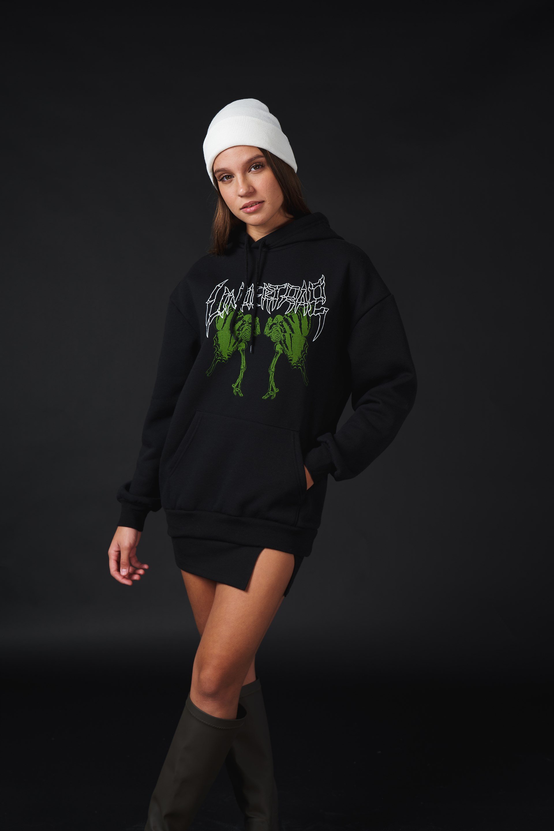 Kapüşonlu İskelet Baskılı Sweatshirt