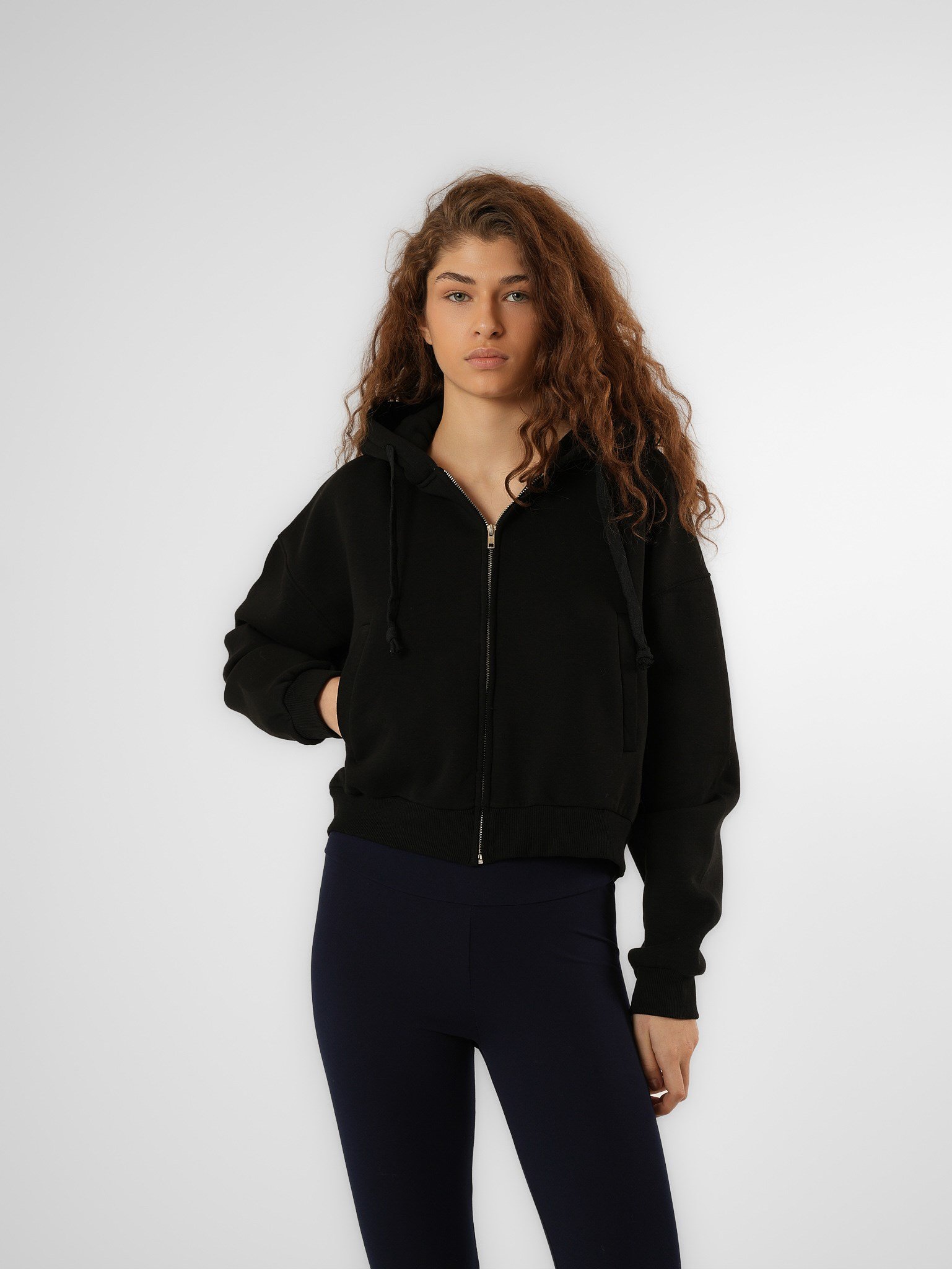 Kapüşonlu Kısa Sweatmont Siyah