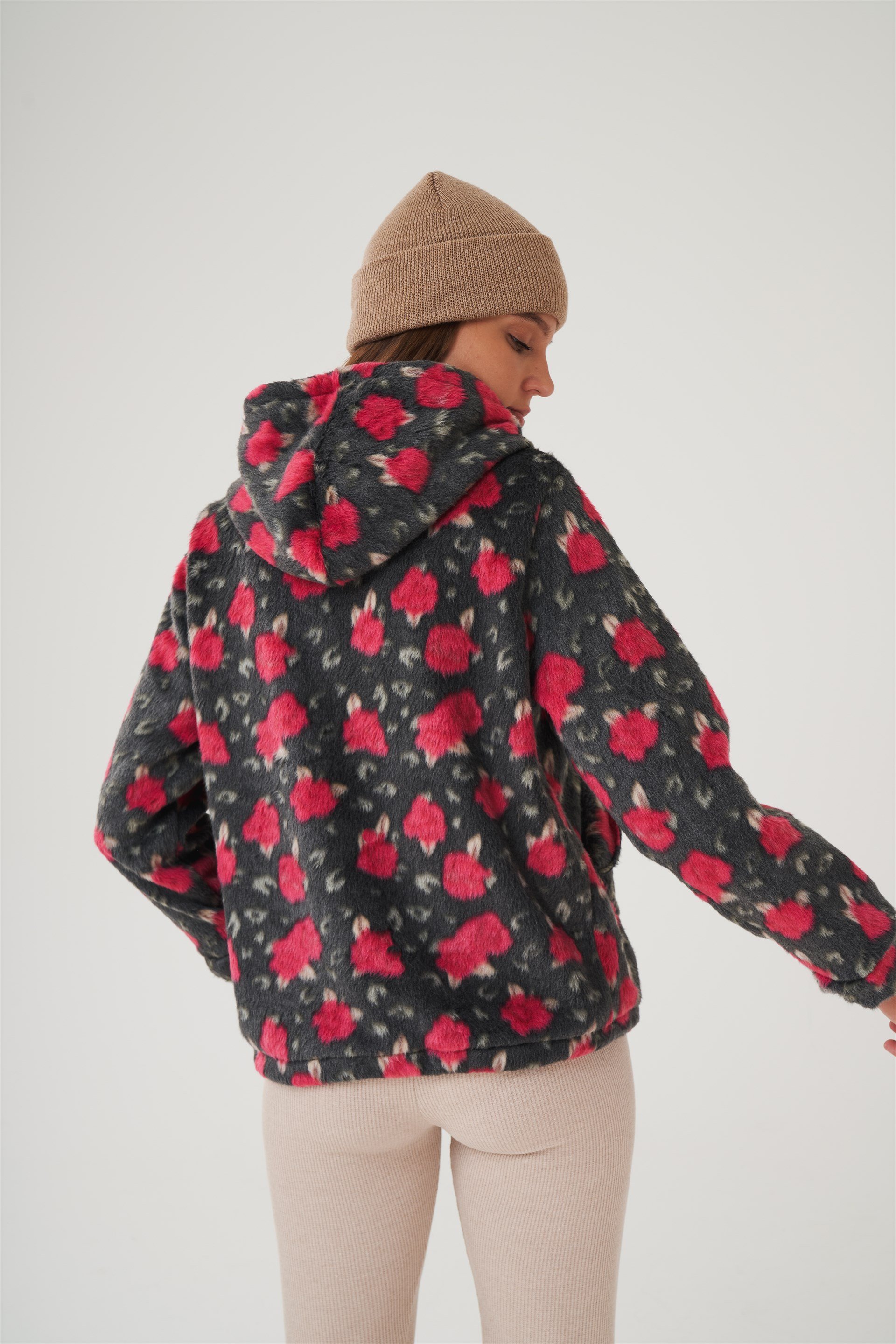 Kapüşonlu Peluş Ceket