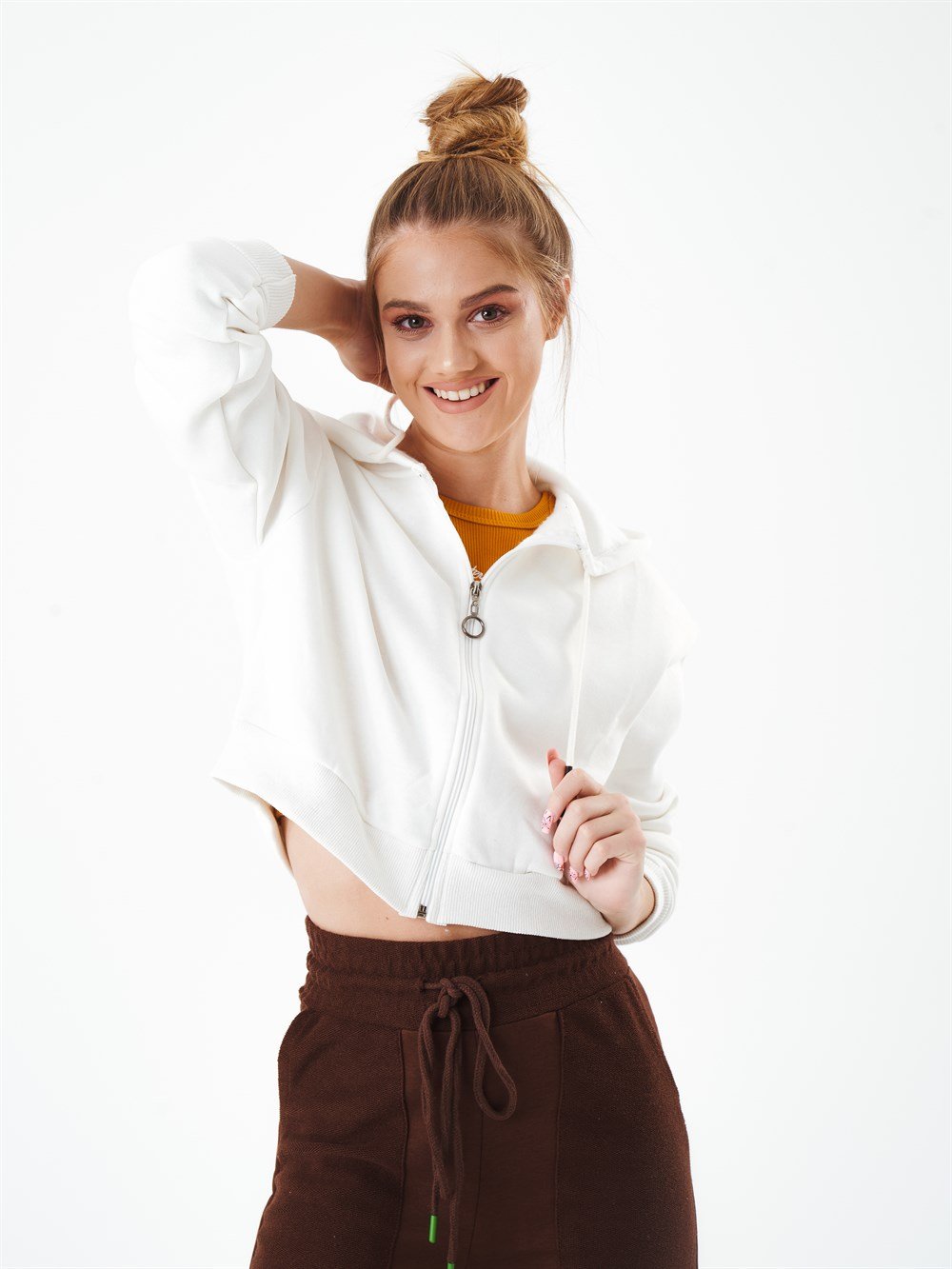 Kapüşonlu Şardonlu Kısa Sweatshirt Ceket