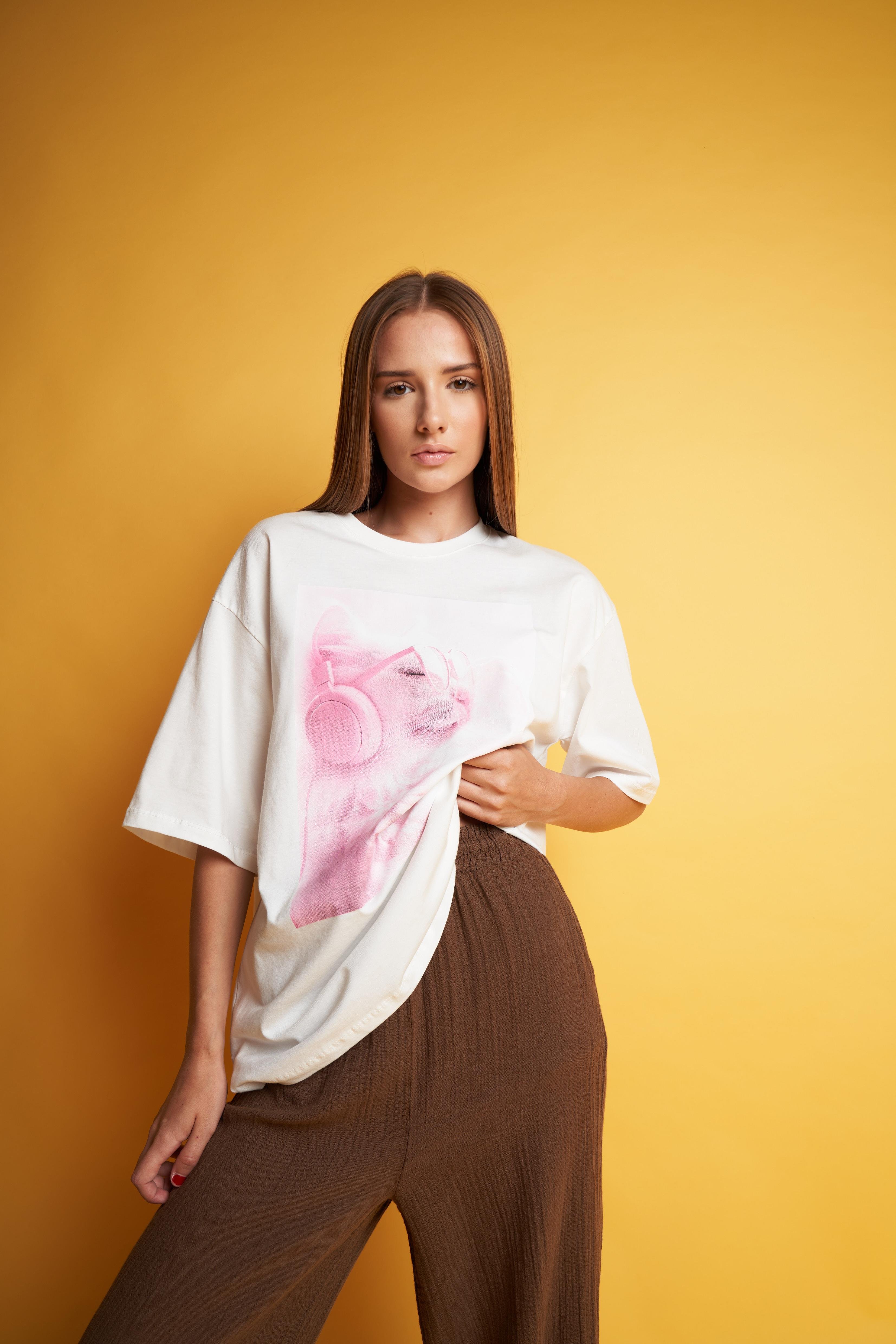 Kedi Baskılı Oversize Kısa Kol T-shirt Ekru