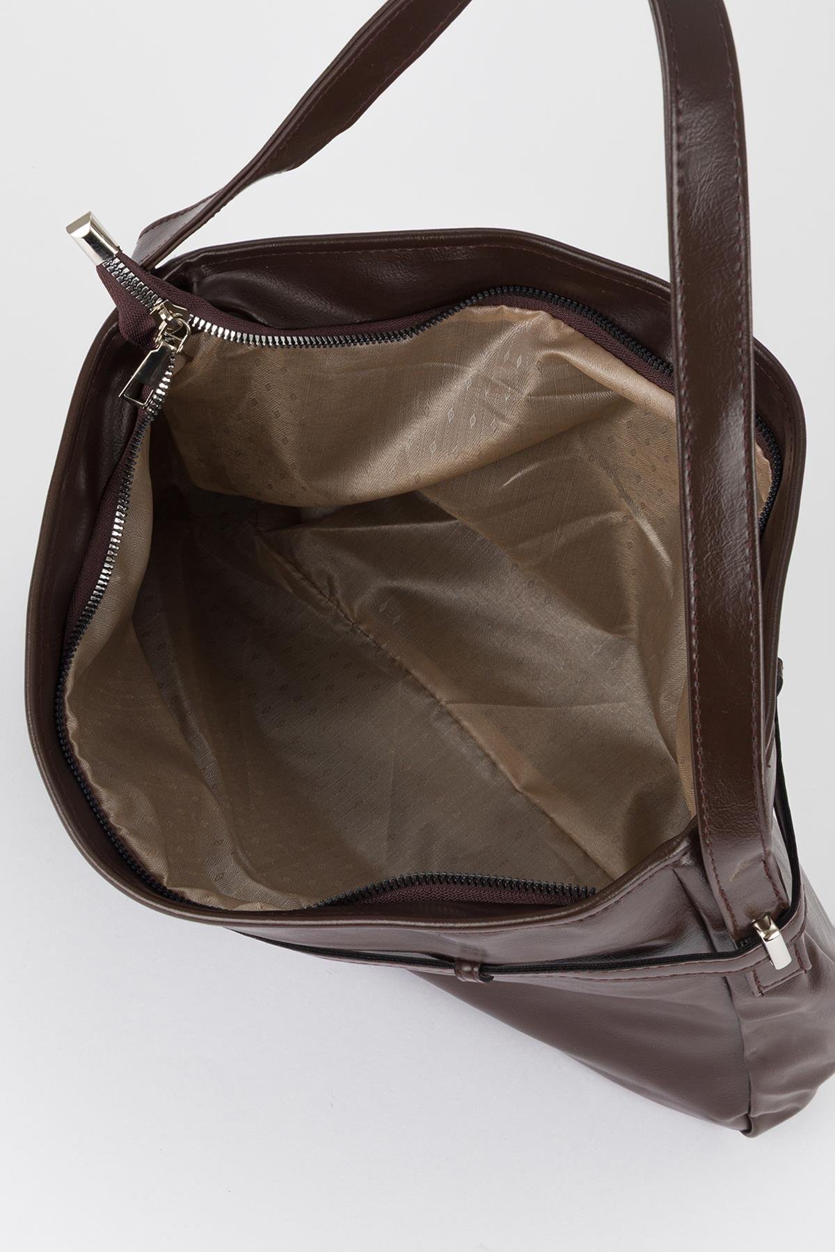 Kemer Detaylı Omuz Çantası Kahve