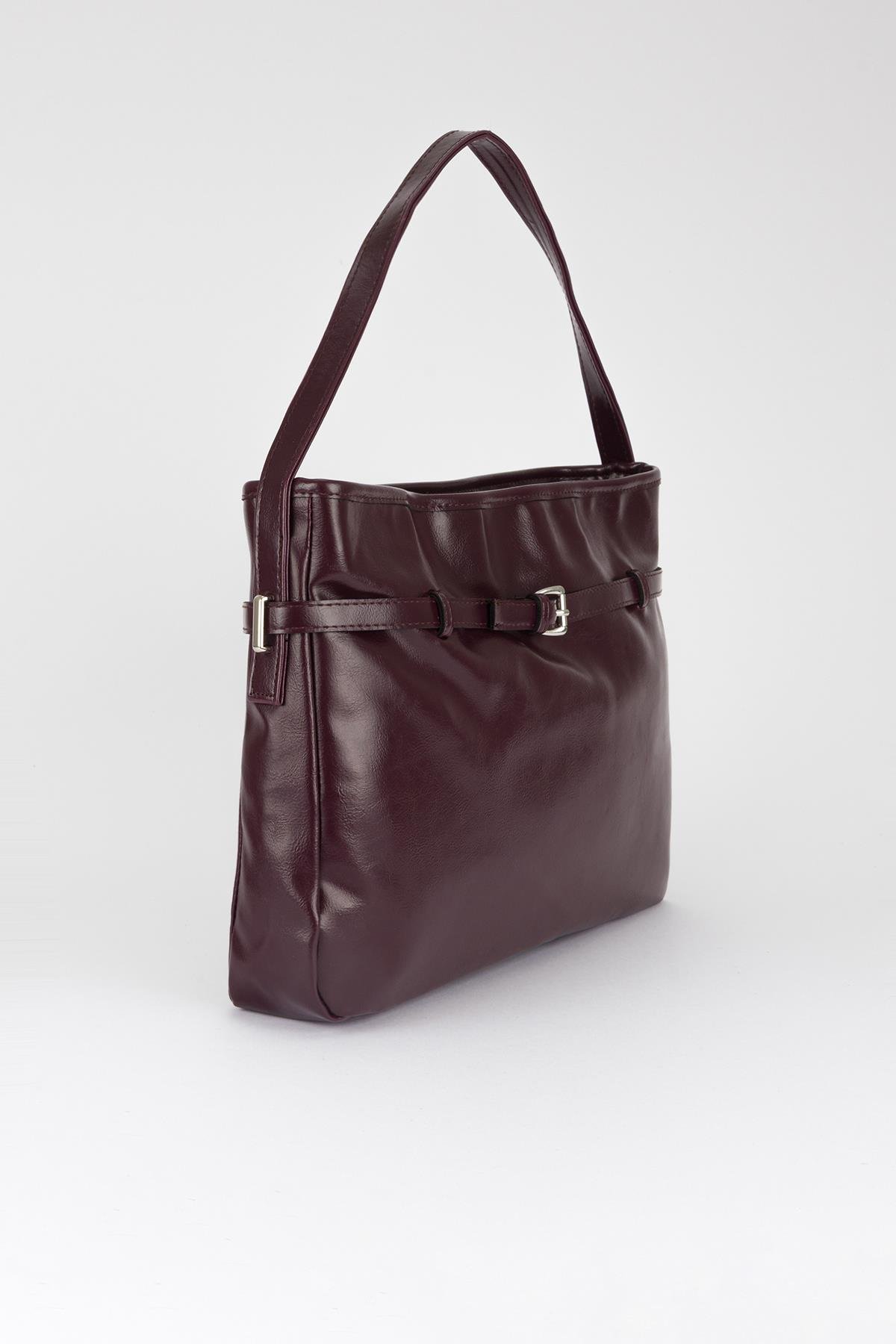 Kemer Detaylı Omuz Çantası Mürdüm