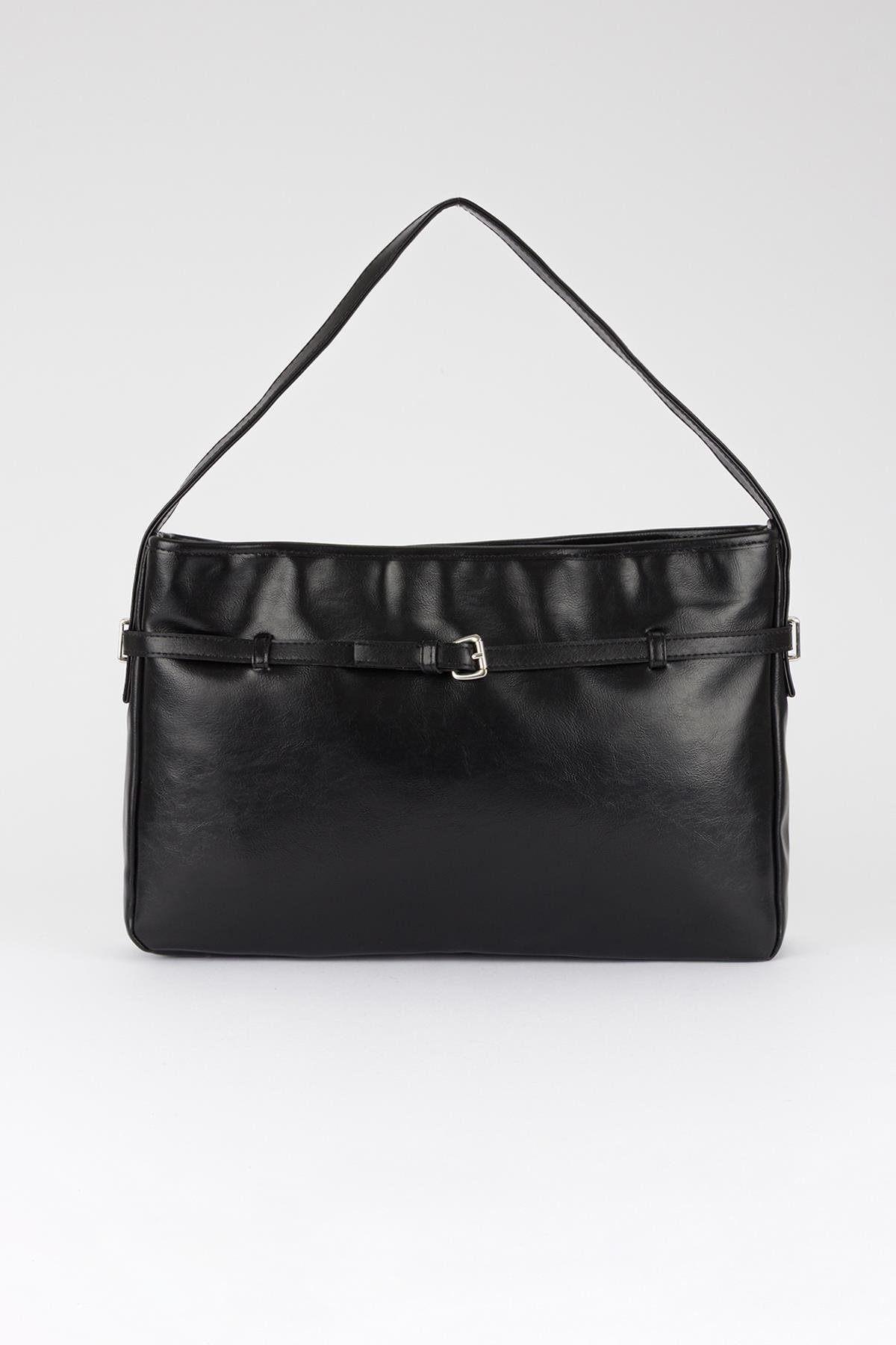 Kemer Detaylı Omuz Çantası Siyah