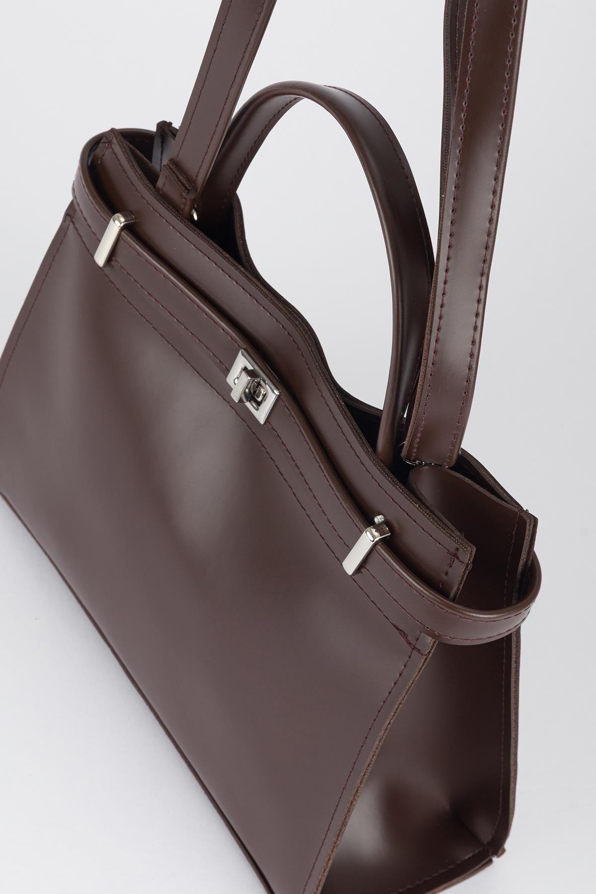 Kilit Detaylı Basic Çanta Kahve