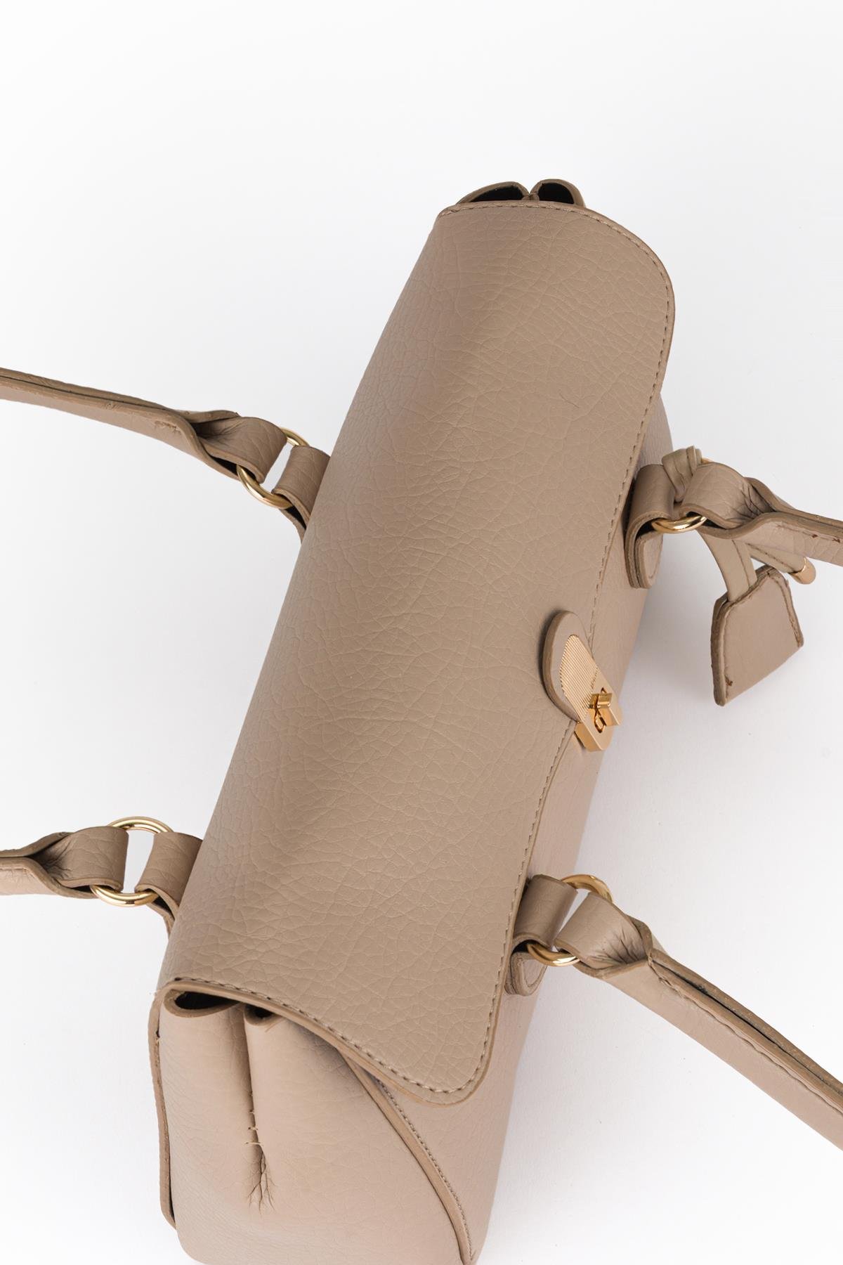 Kilitli Omuz Çantası Ekru