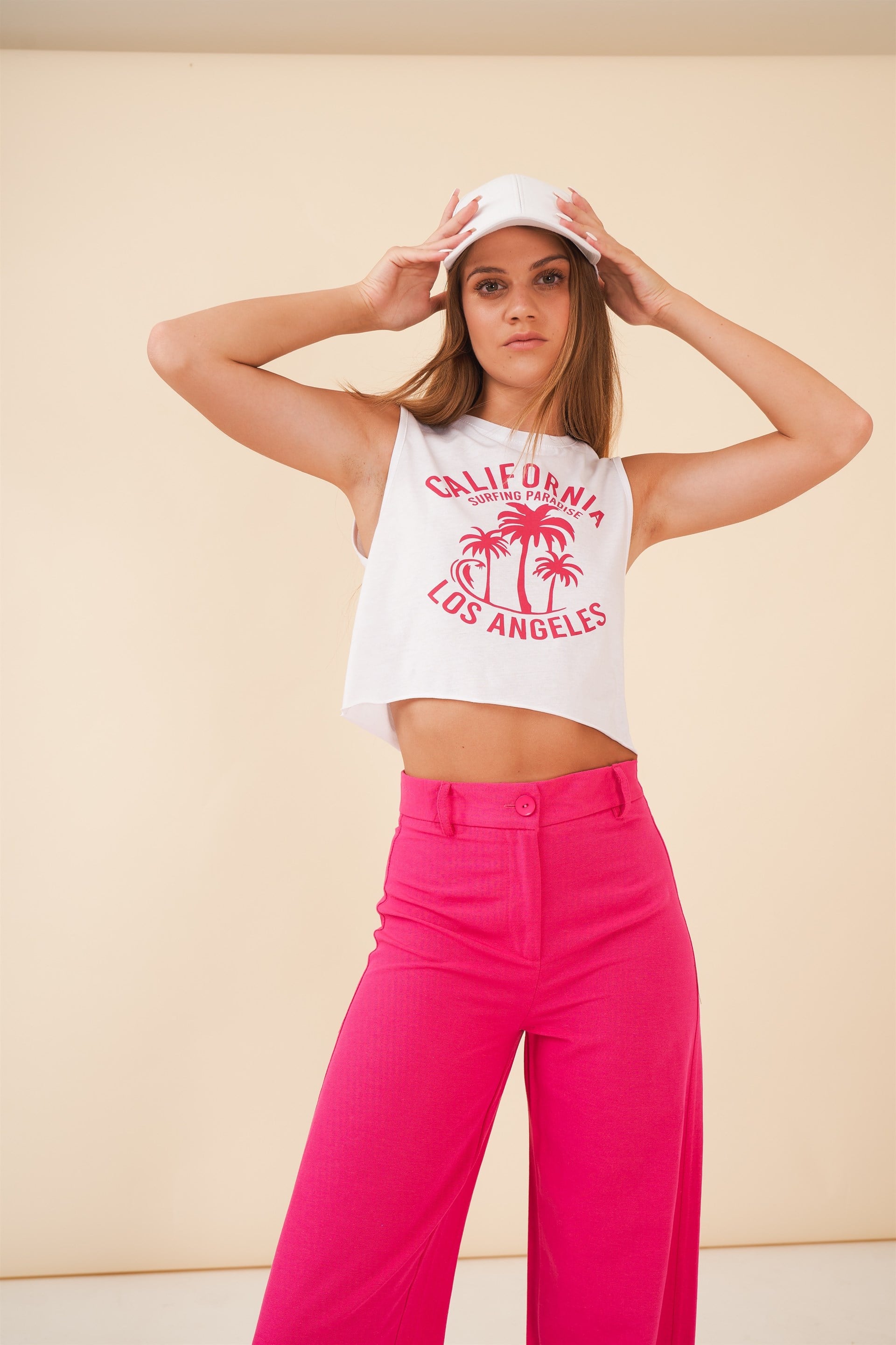 Kolsuz Kısa T-shirt