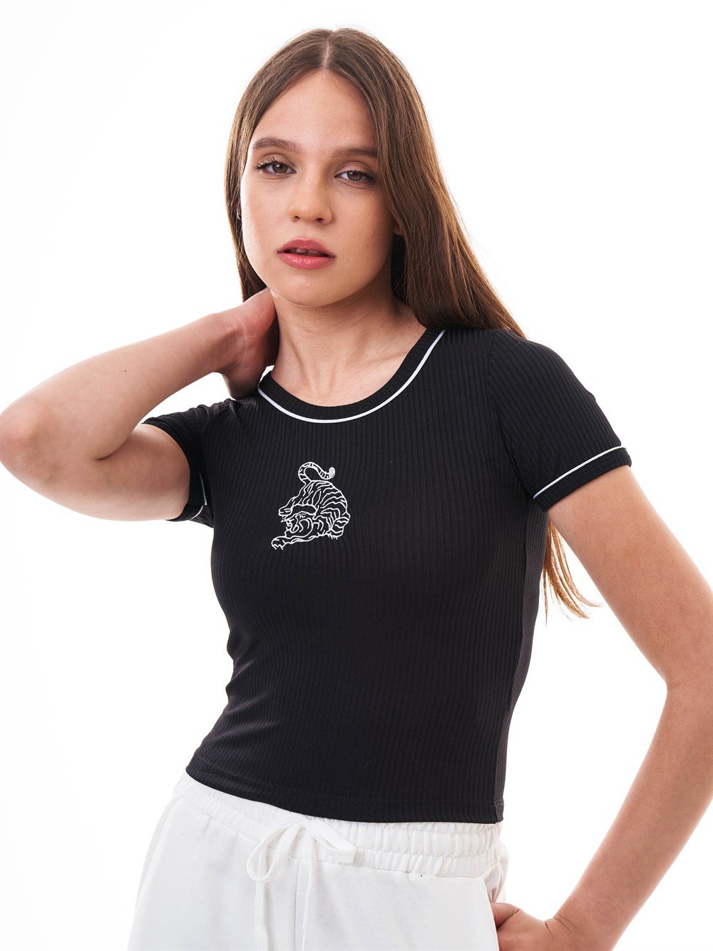 Nakış Baskılı T-shirt