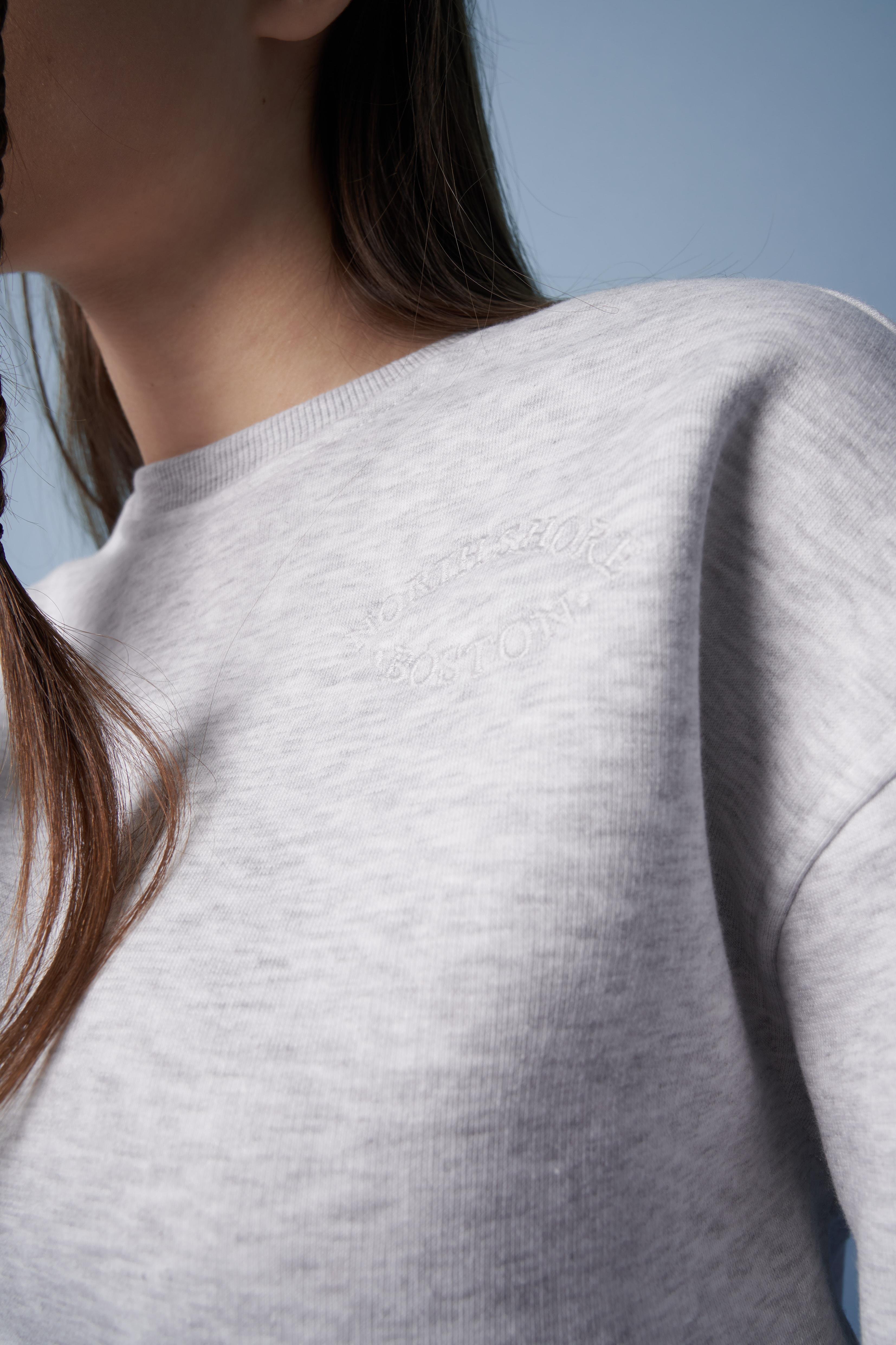 Nakış Detaylı Kısa Basic Sweatshirt Karmelanj