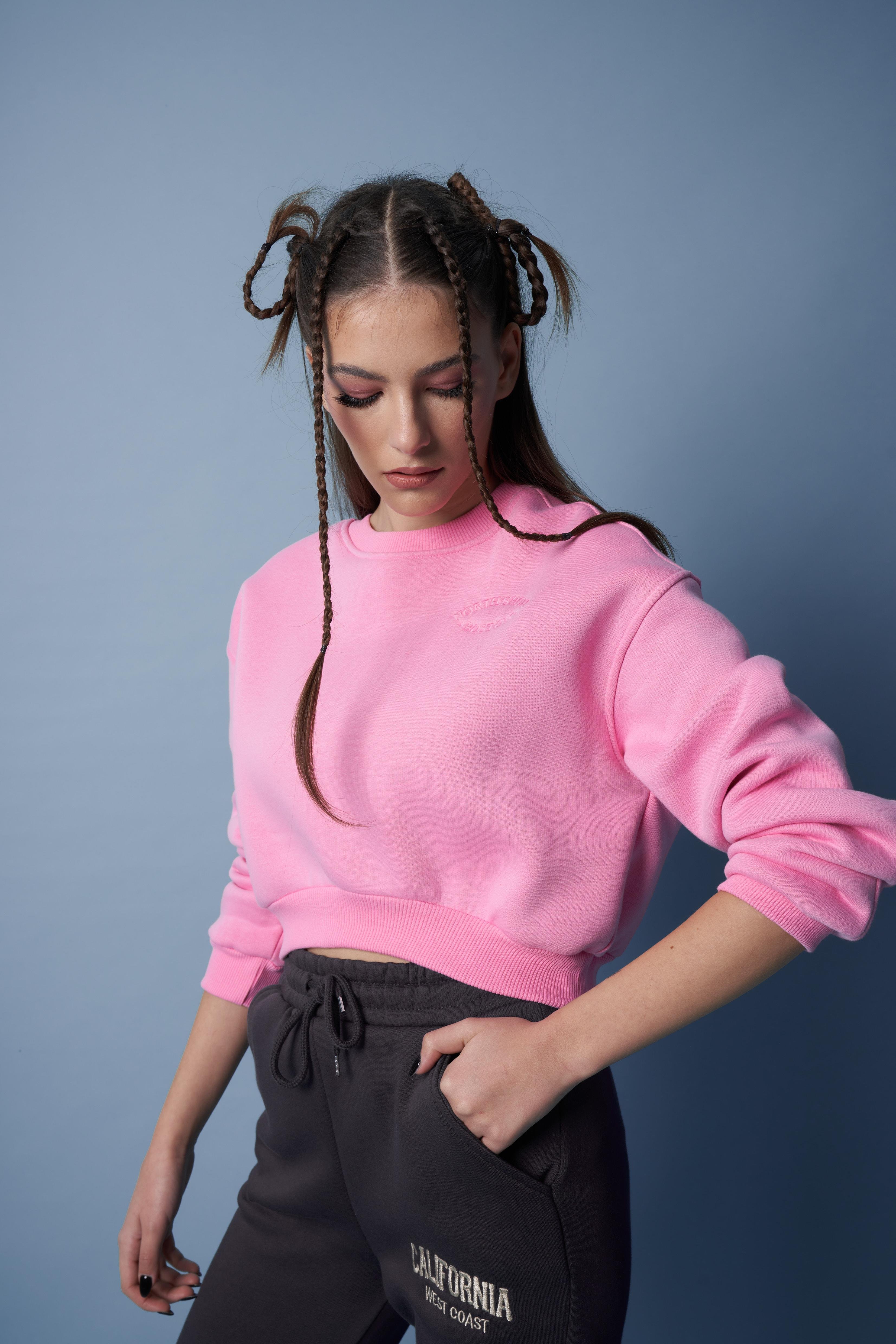 Nakış Detaylı Kısa Basic Sweatshirt Pembe