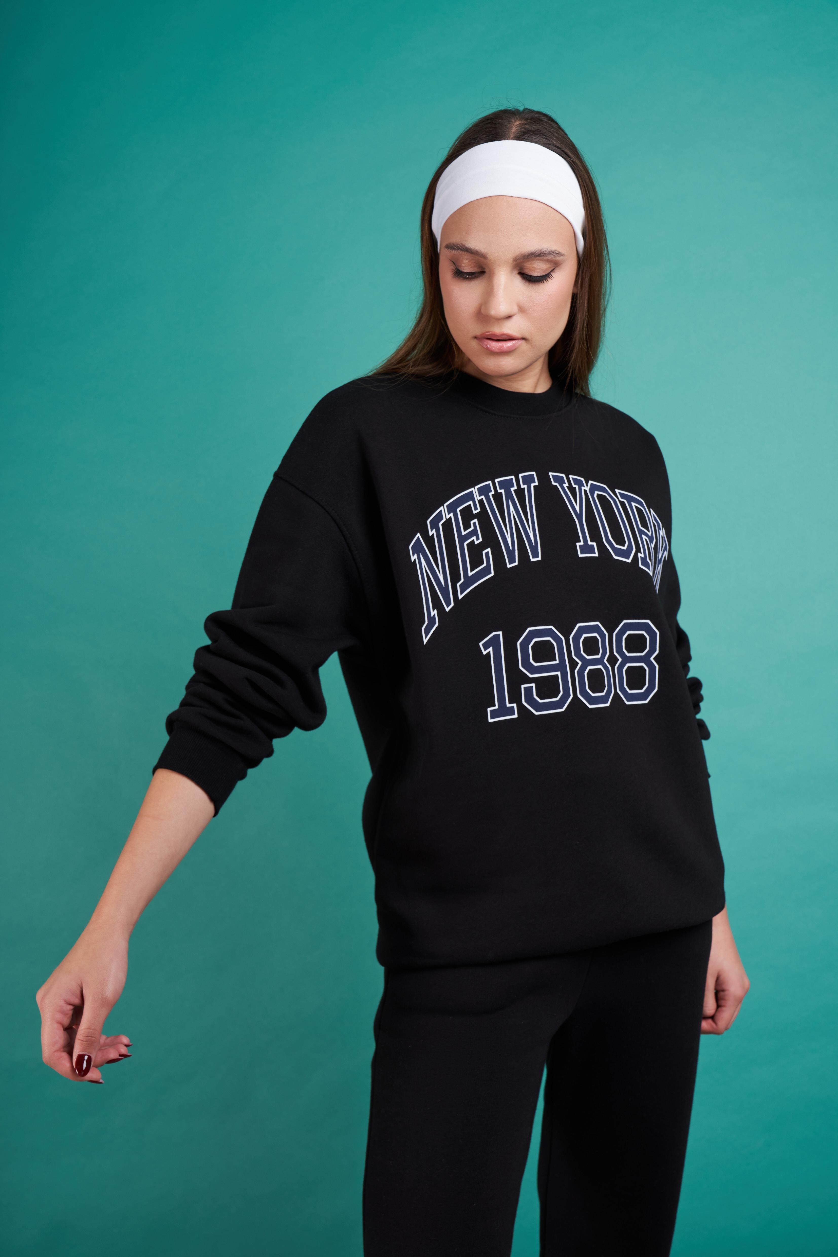 New York Baskılı Sweatshirt Siyah