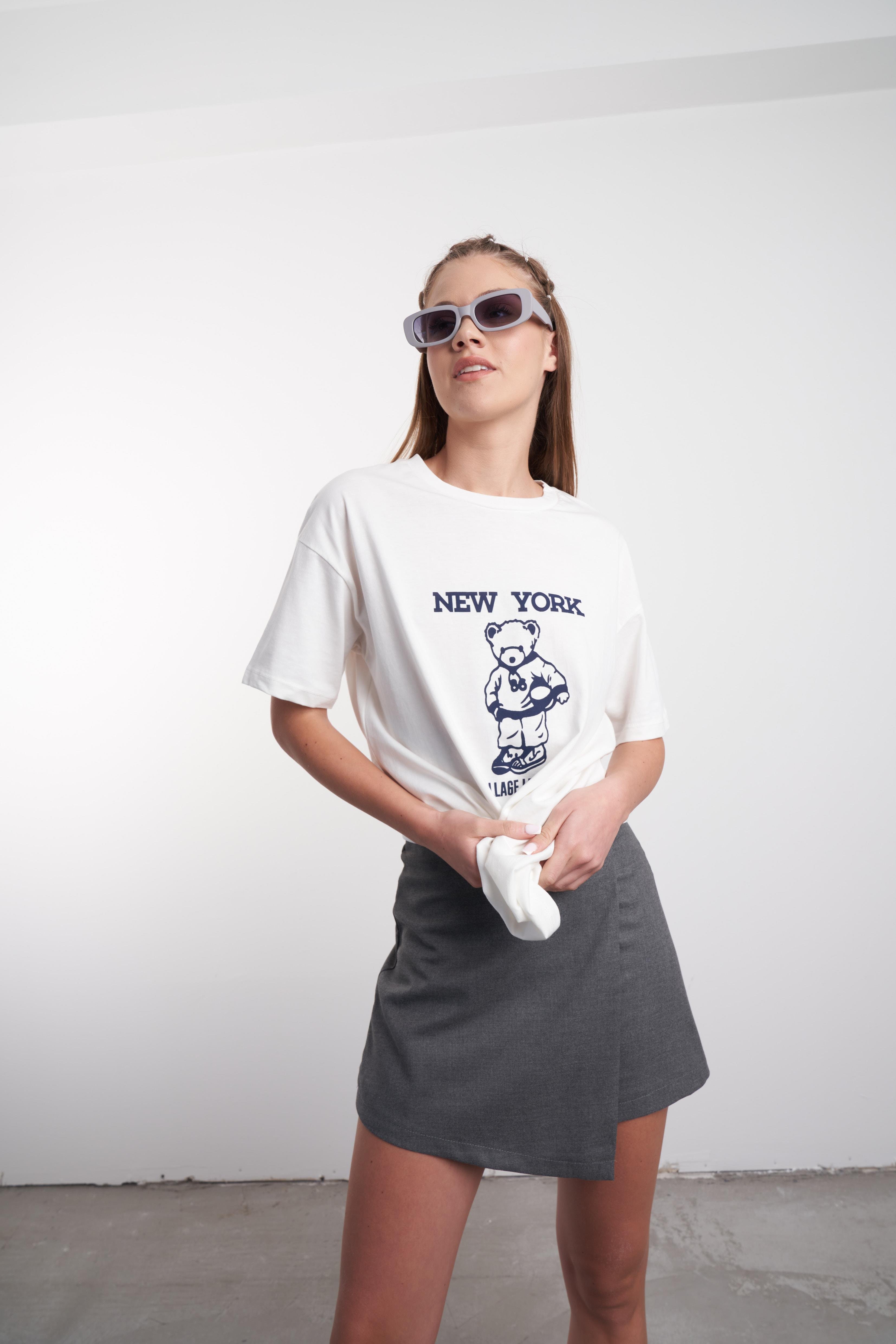 New York ve Ayı Baskılı T-shirt Beyaz