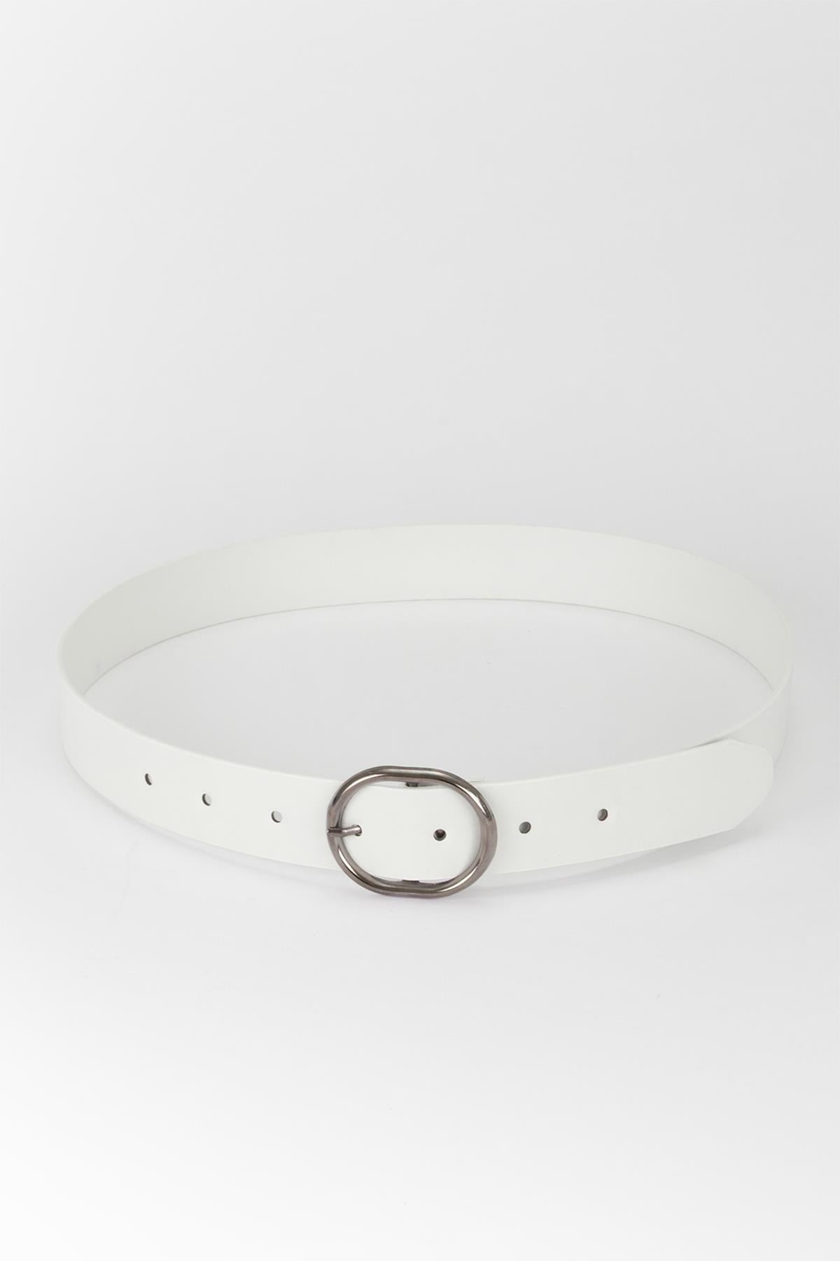 Oval Tokalı Basic Kemer Beyaz