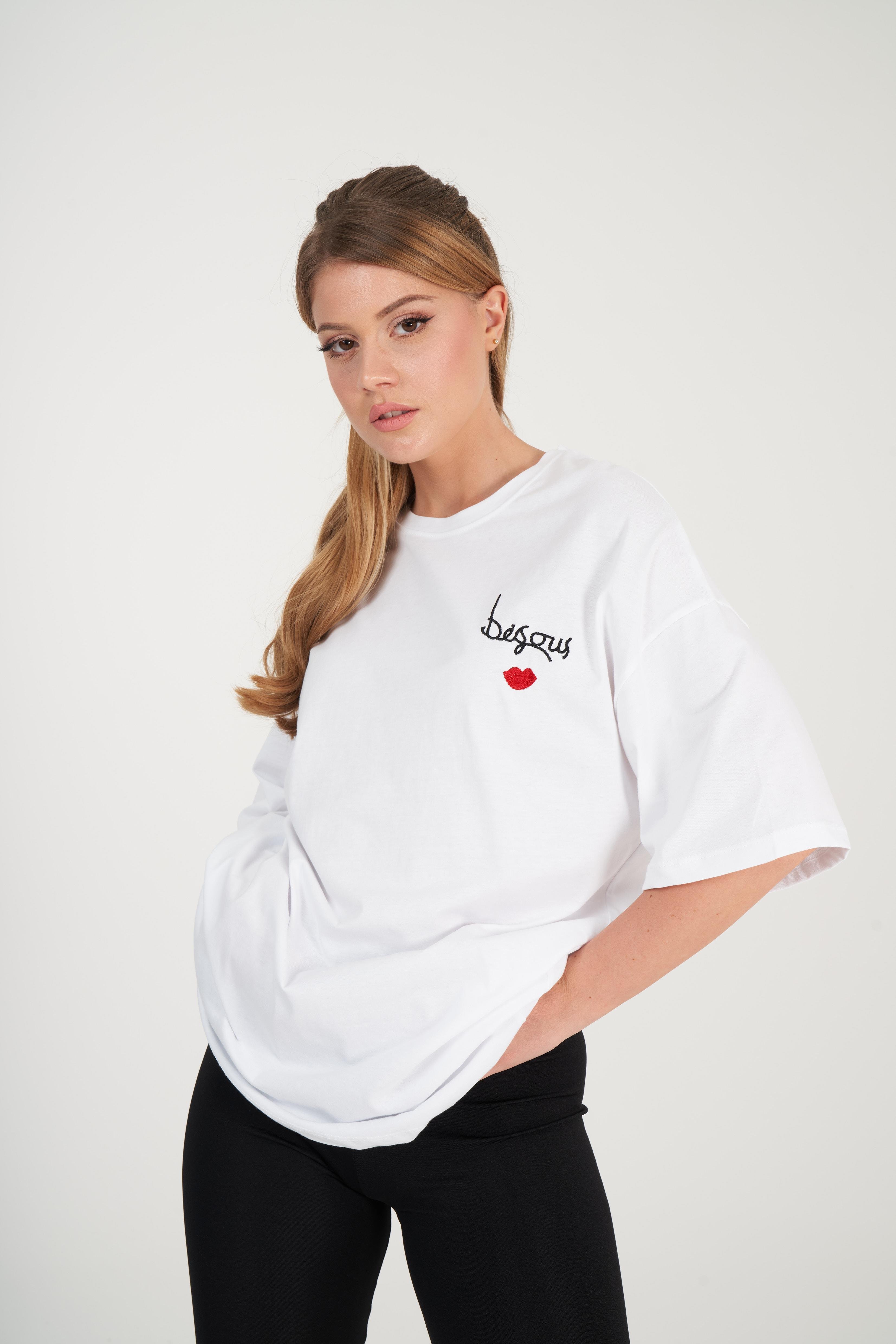 Oversize Nakış Baskılı T-shirt Beyaz