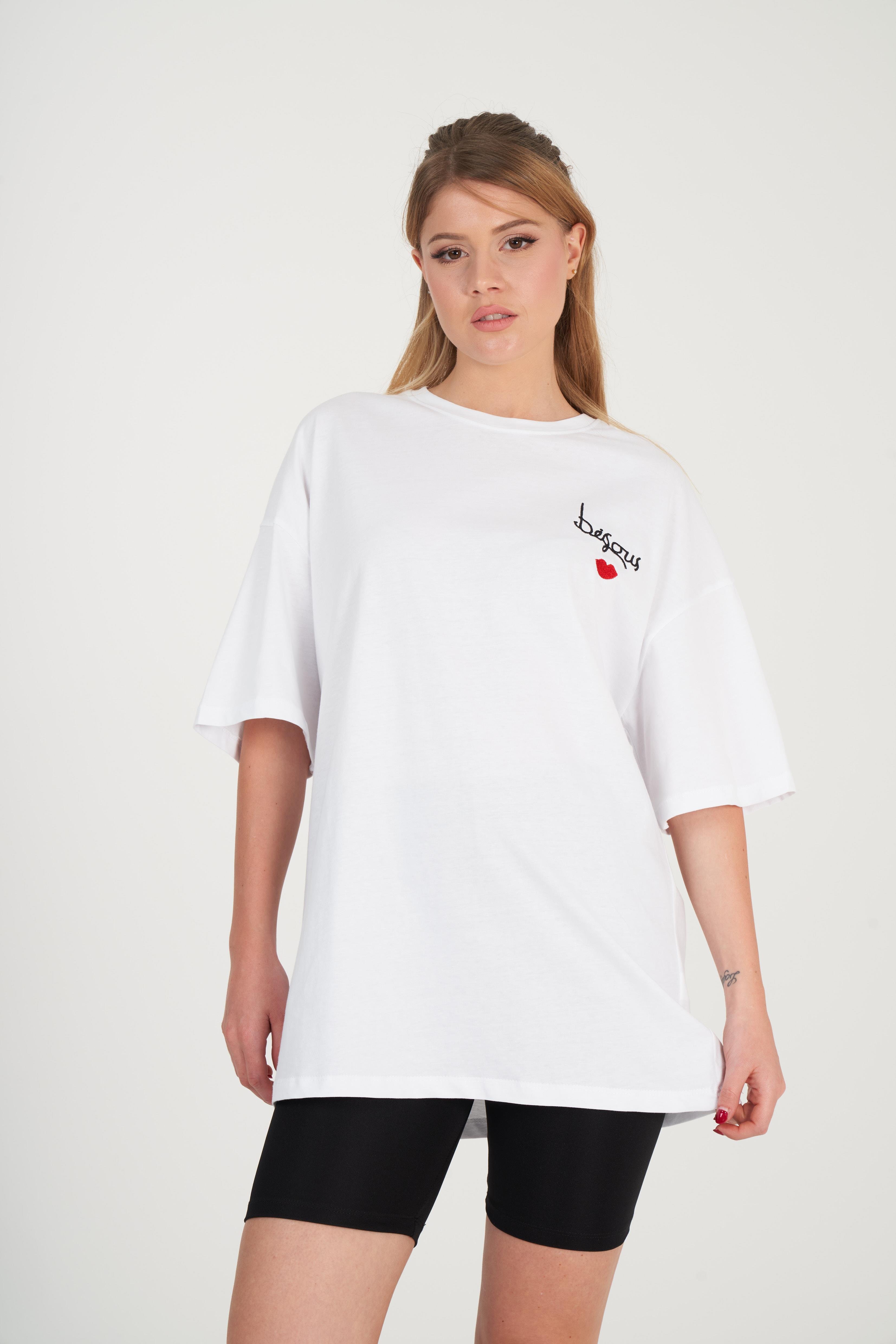 Oversize Nakış Baskılı T-shirt Beyaz