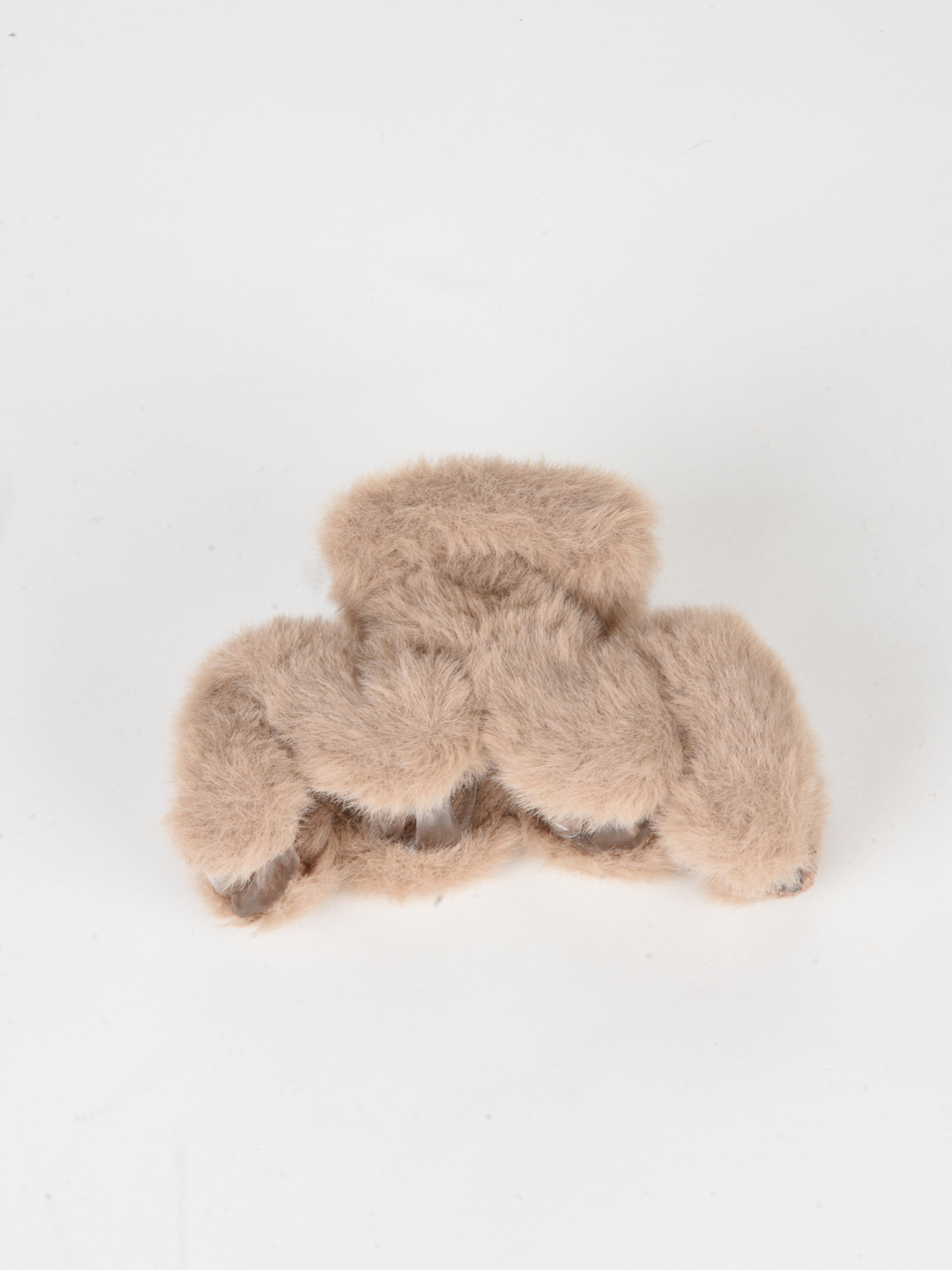 Peluş Toka