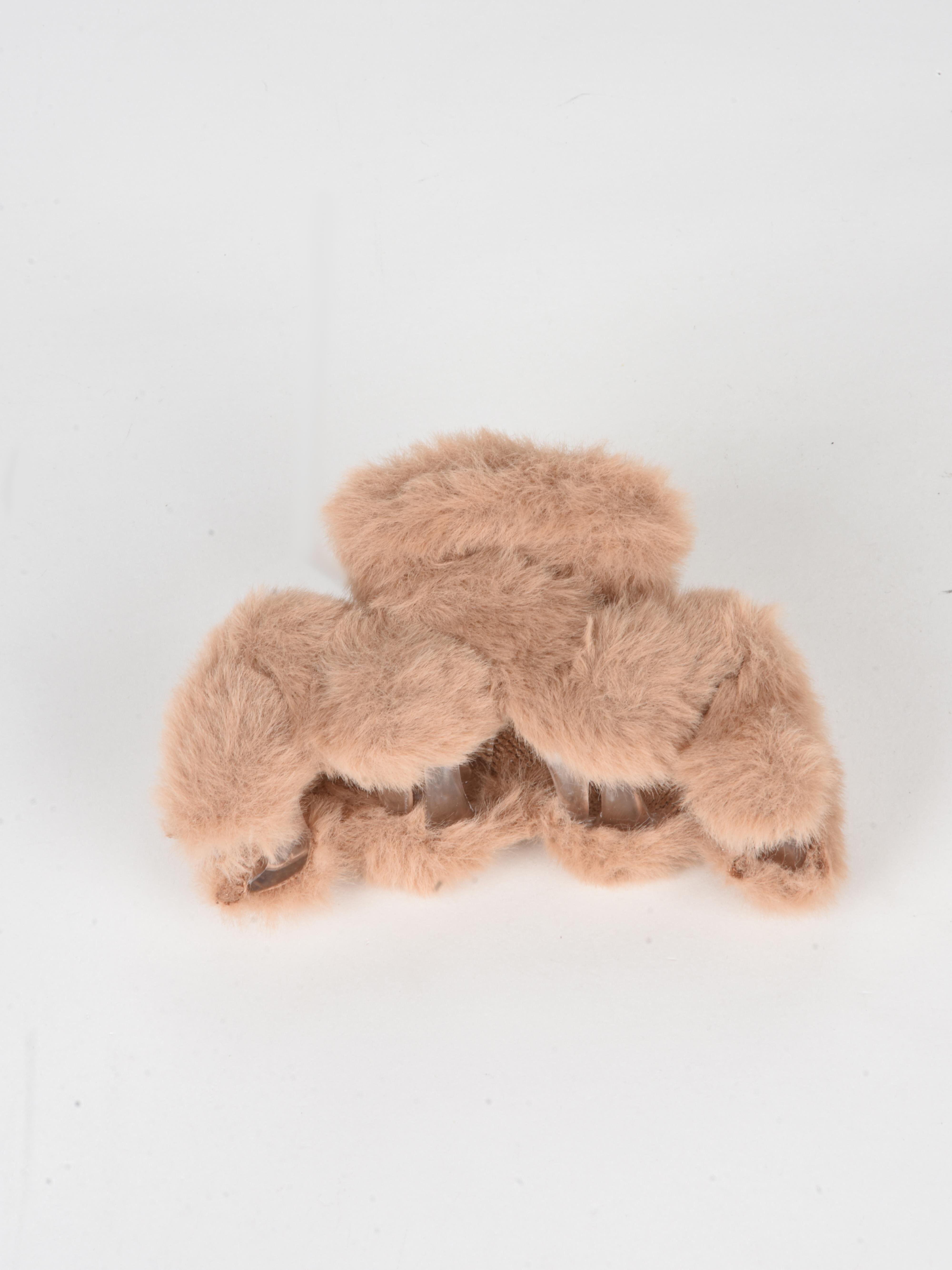Peluş Toka
