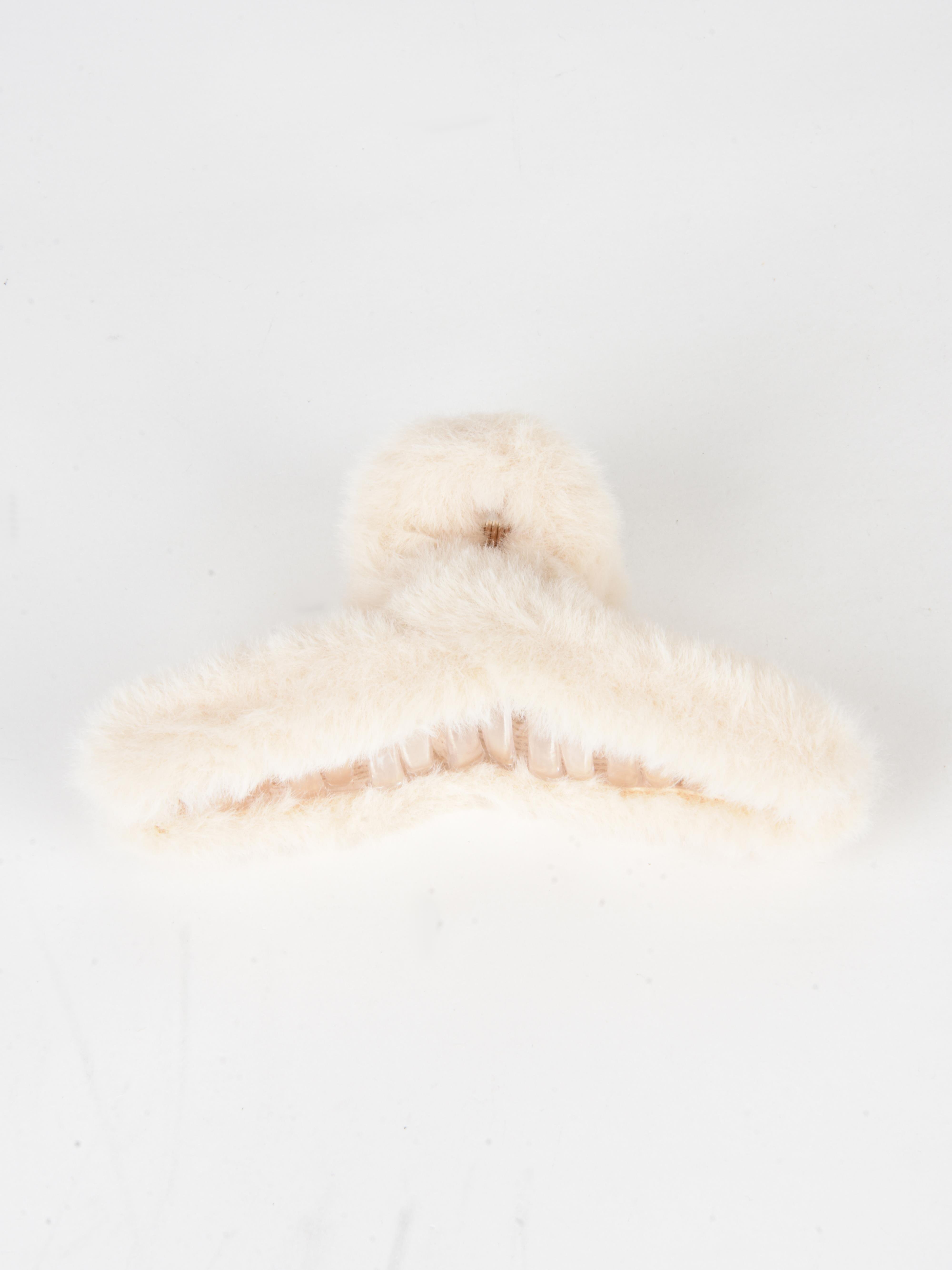 Peluş Toka