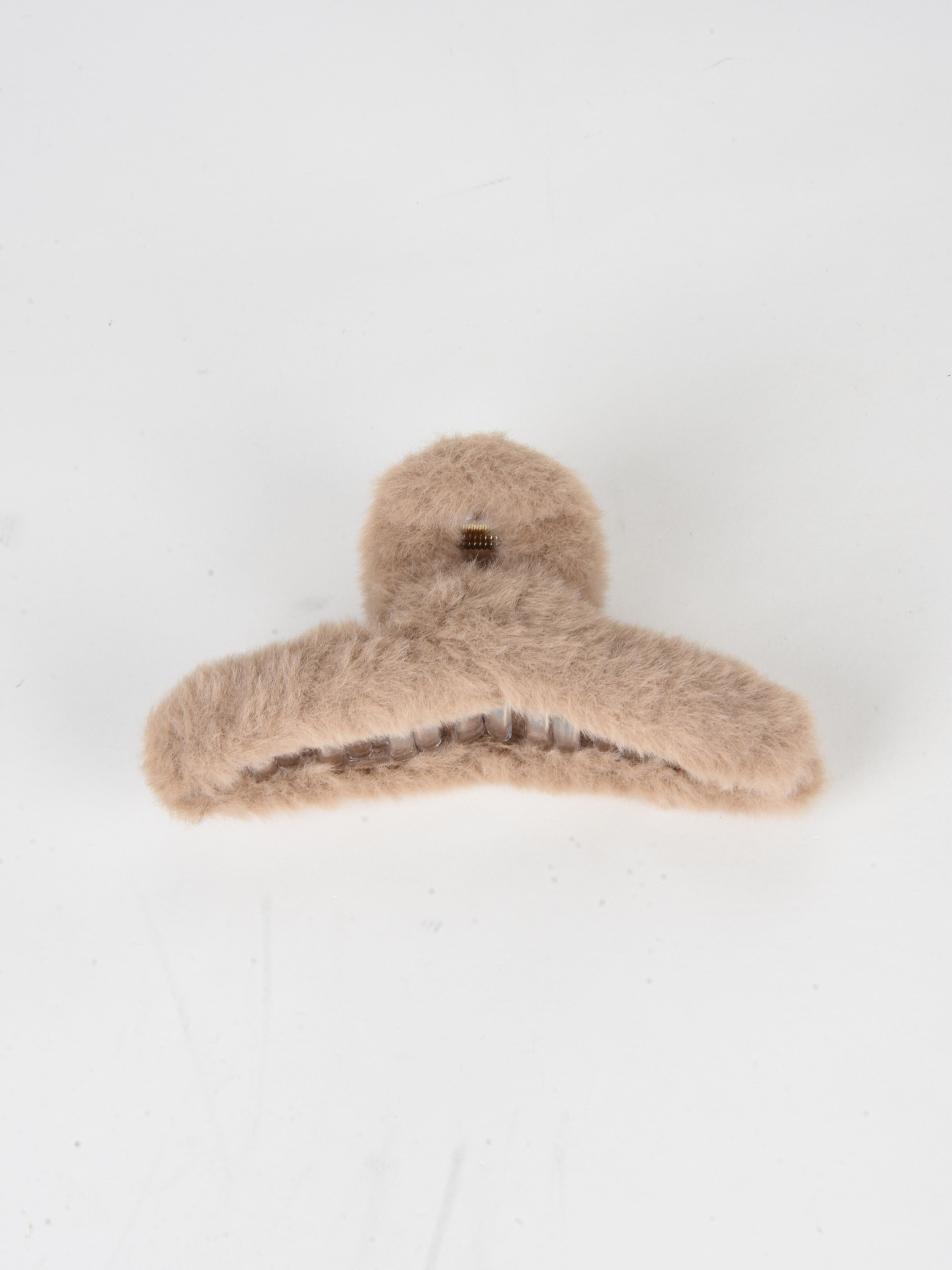 Peluş Toka