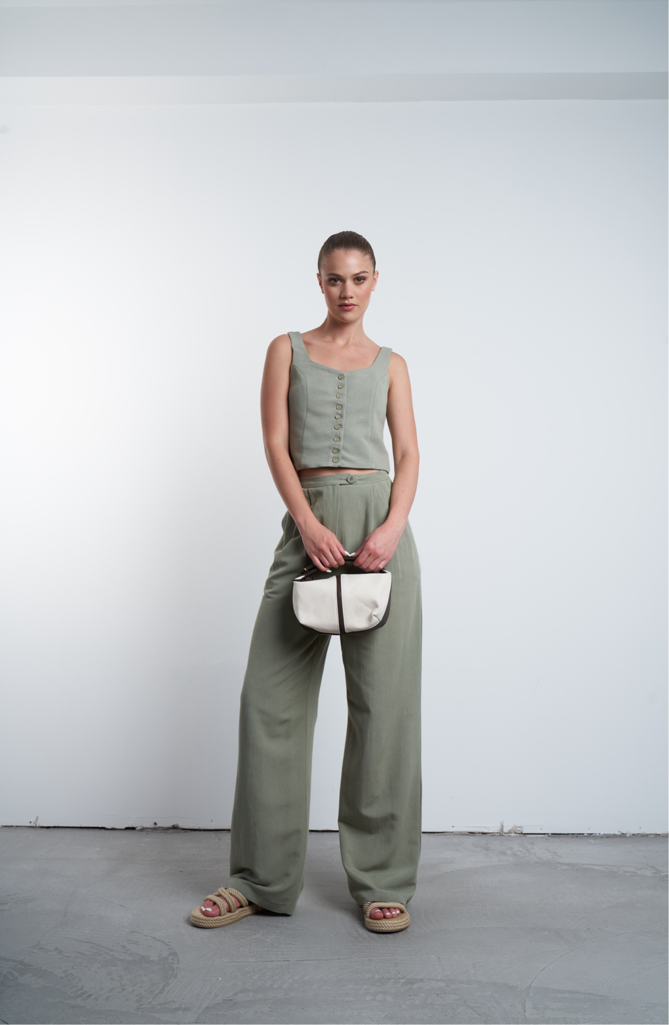 Pile Detaylı Bol Paça Pantolon Haki
