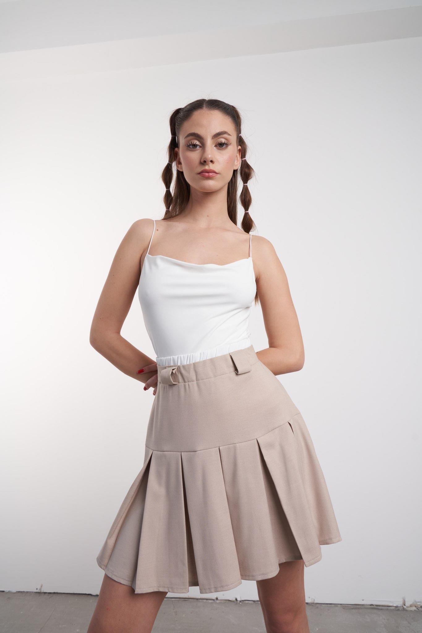 Pileli Mini Etek Taş