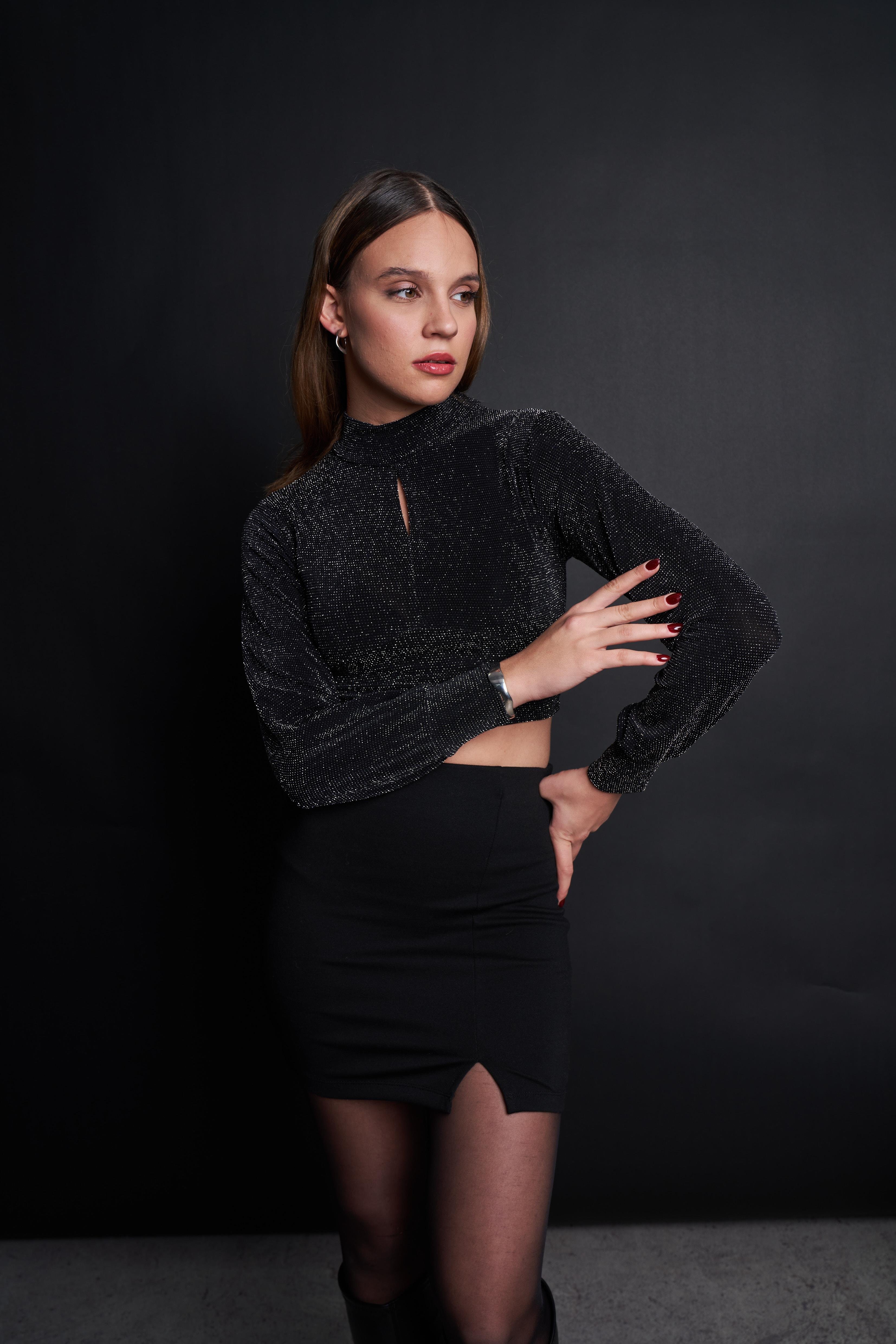 Simli Kısa Crop Bluz Siyah