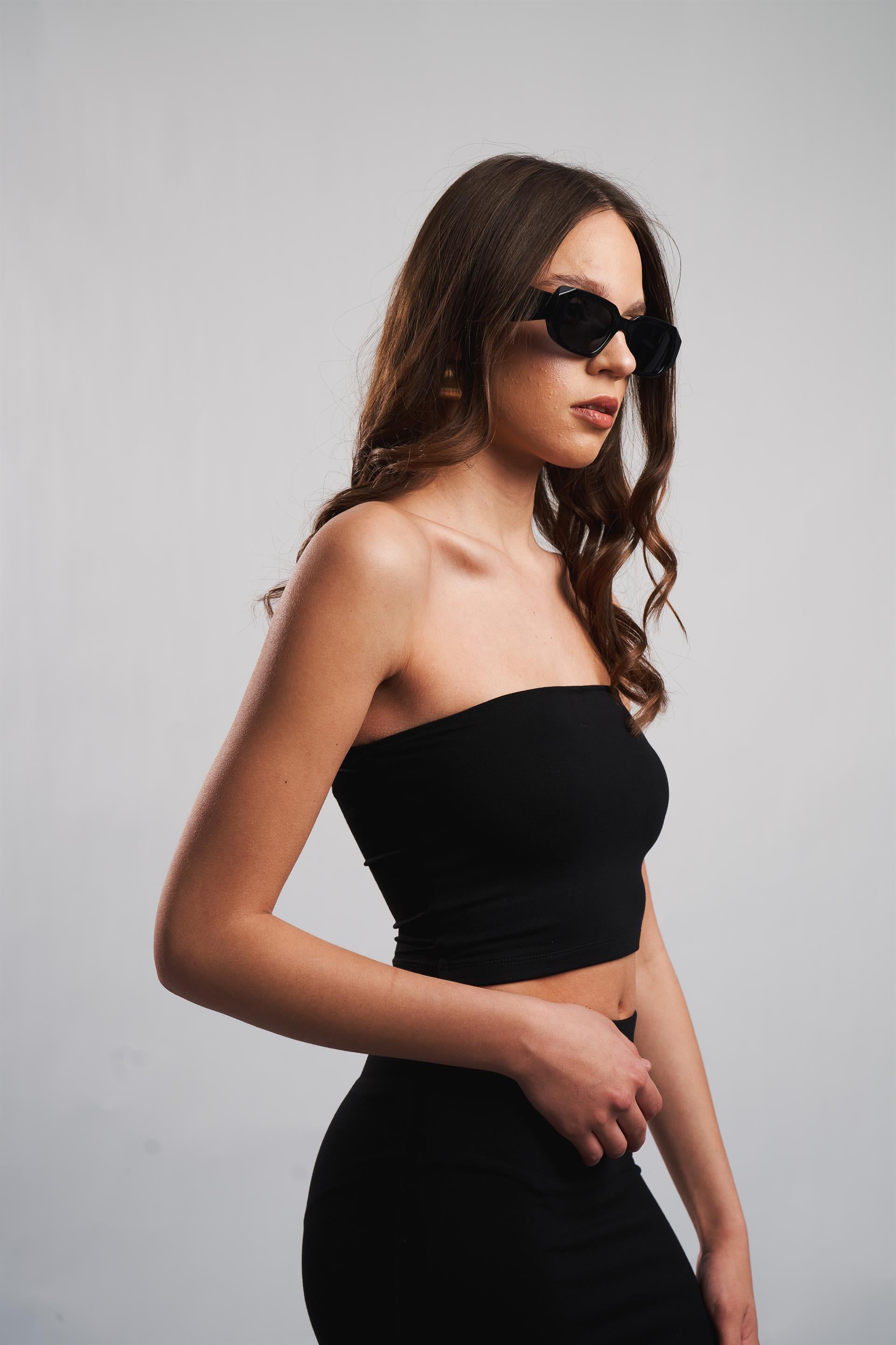 Straplez Crop