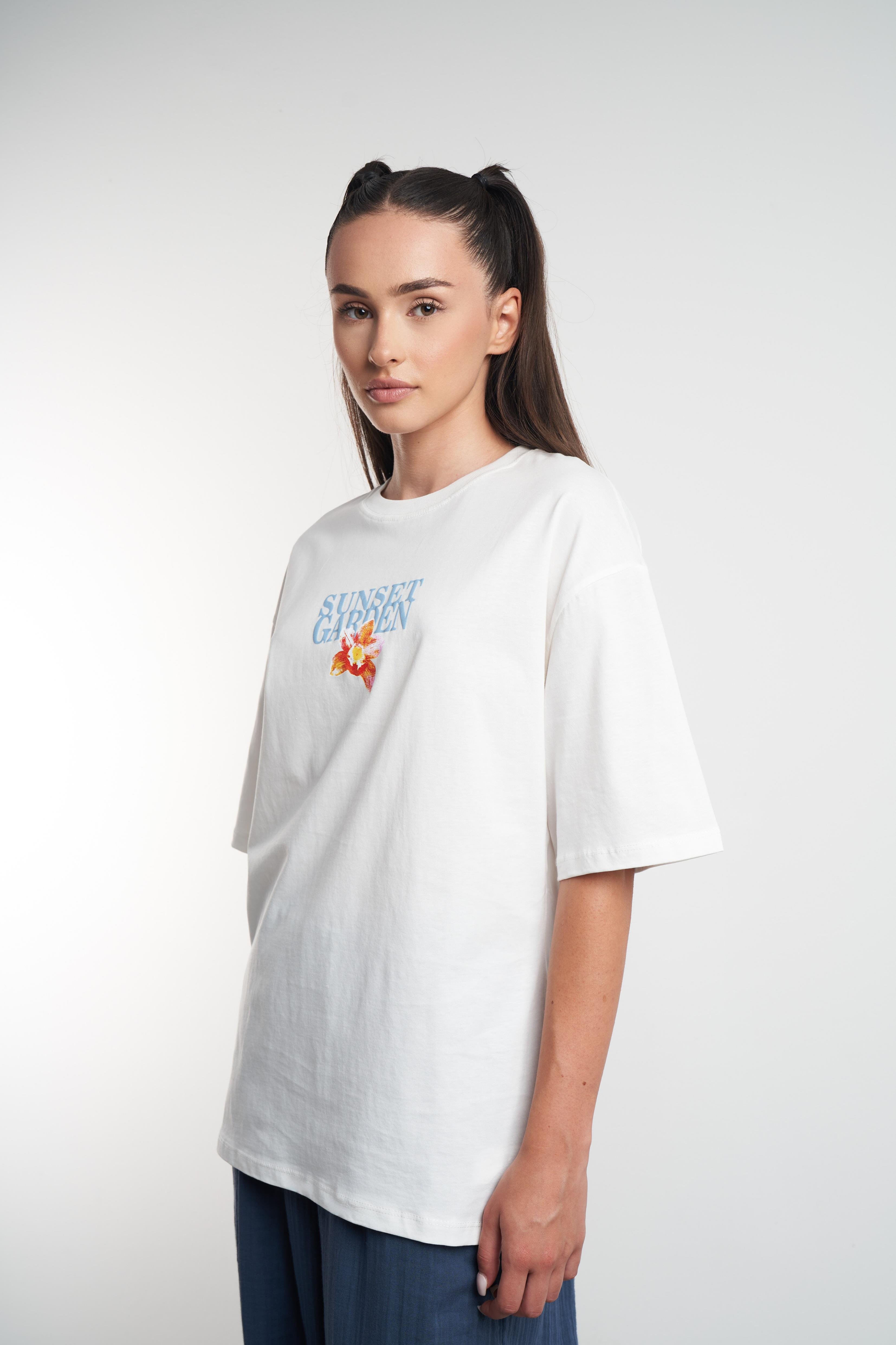 Sunset Garden Baskılı Oversize Kısa Kol T-shirt Ekru