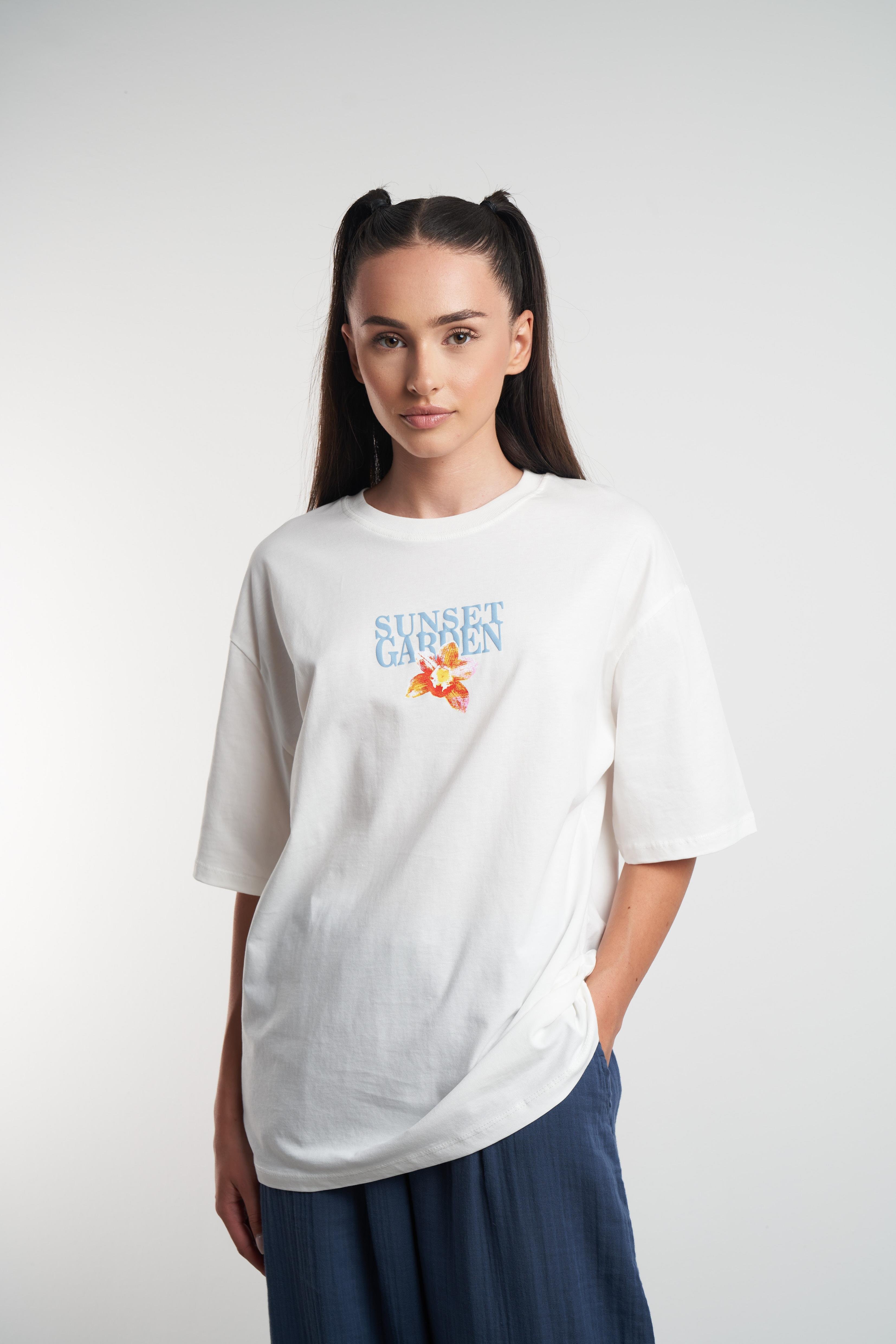 Sunset Garden Baskılı Oversize Kısa Kol T-shirt Ekru