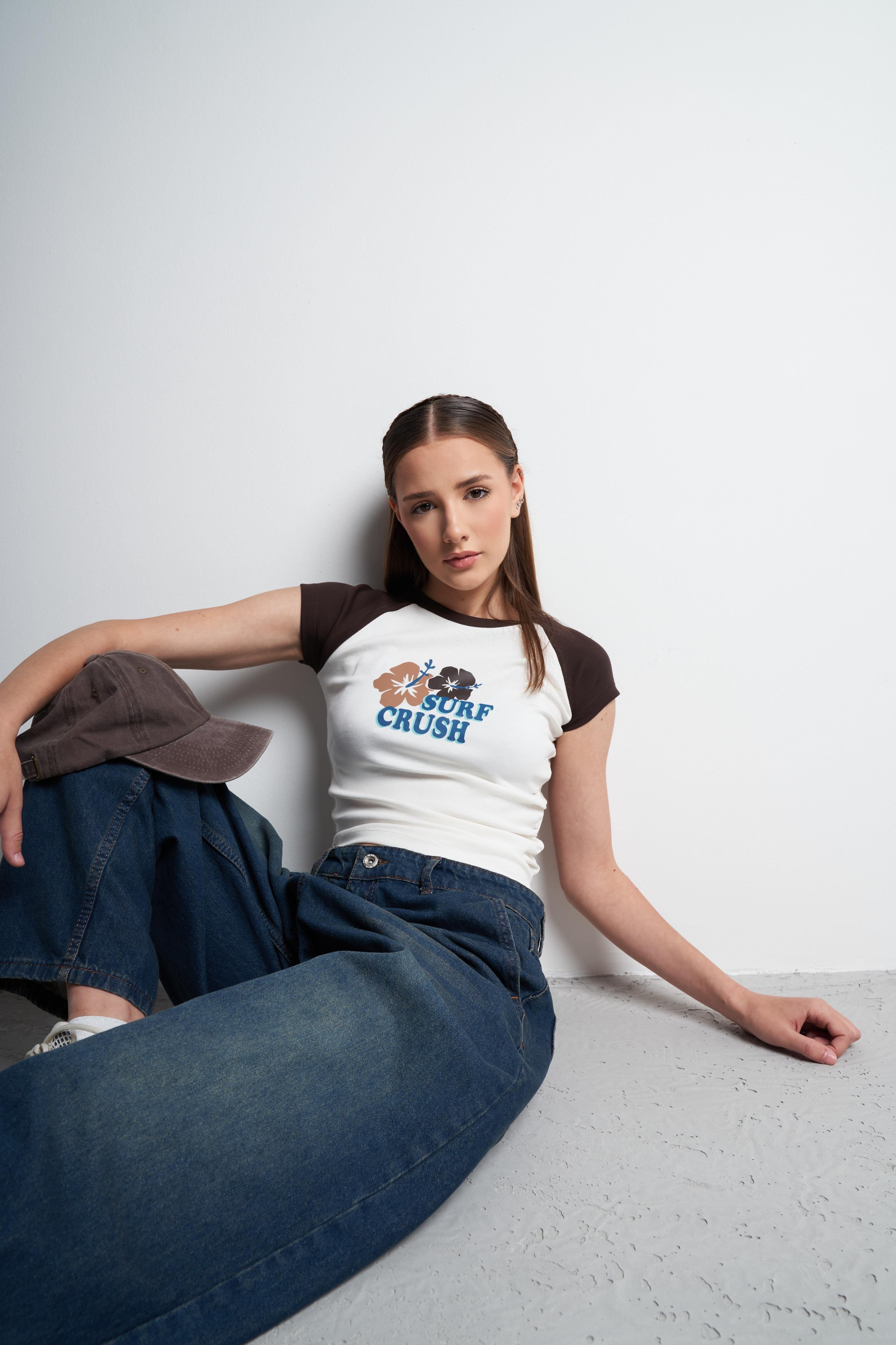 Surf Crush Baskılı Bluz Ekru-Kahve