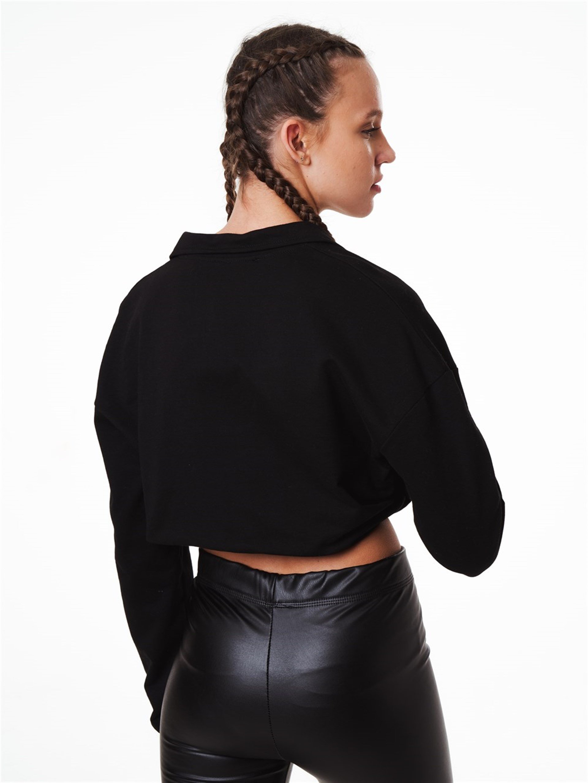 Yakalı Alt Lastik Kısa Sweatshirt