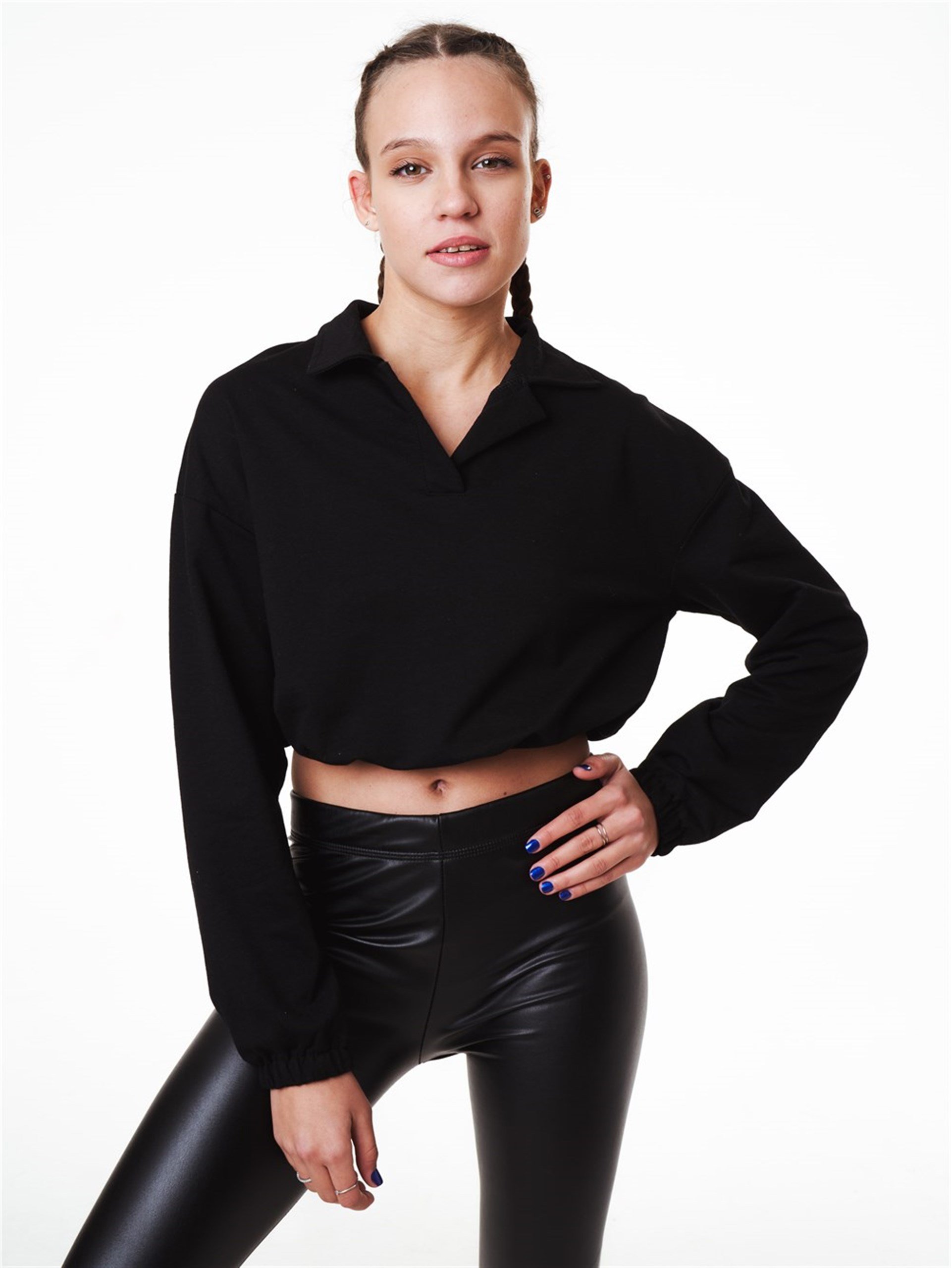 Yakalı Alt Lastik Kısa Sweatshirt
