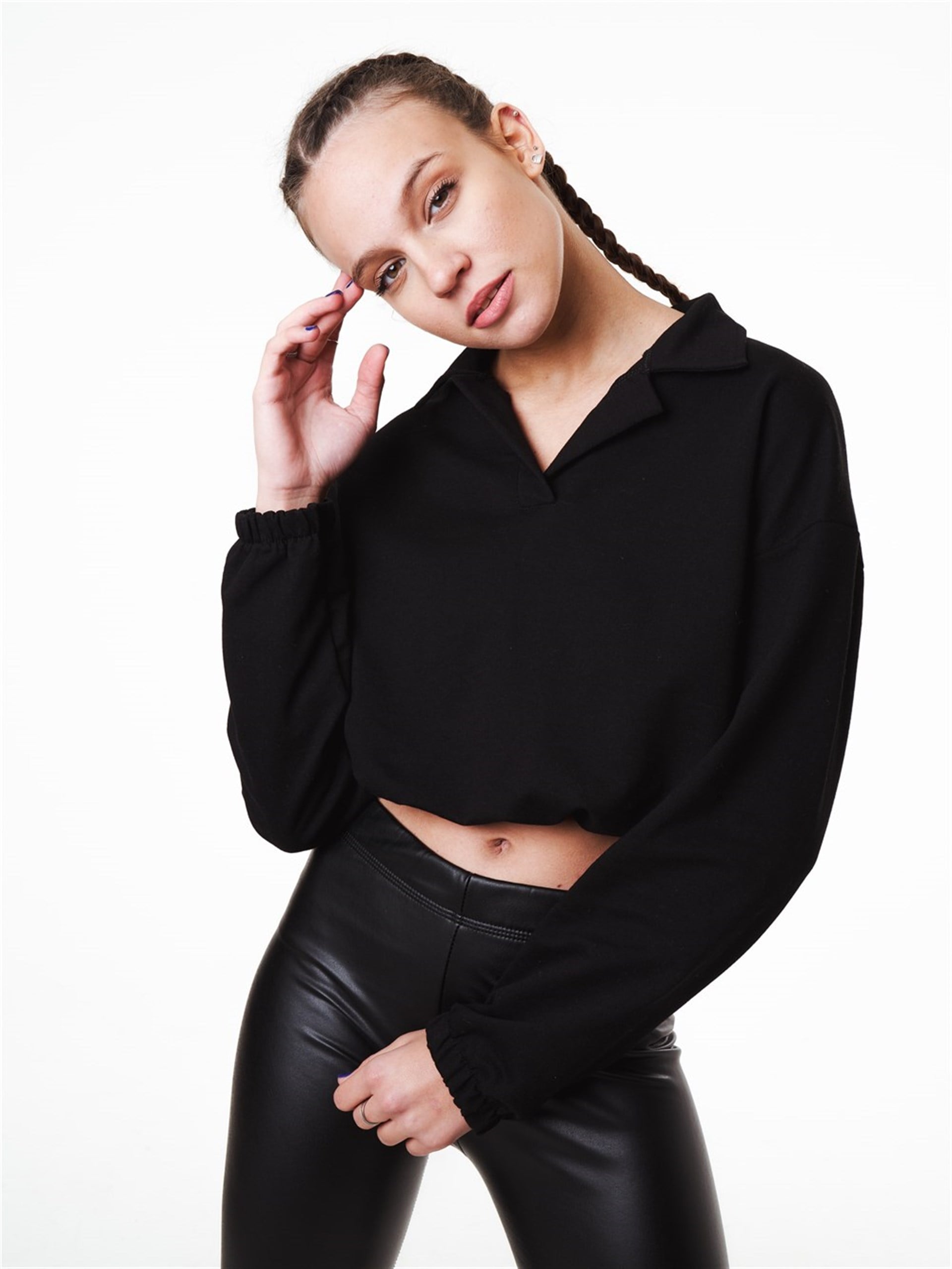 Yakalı Alt Lastik Kısa Sweatshirt