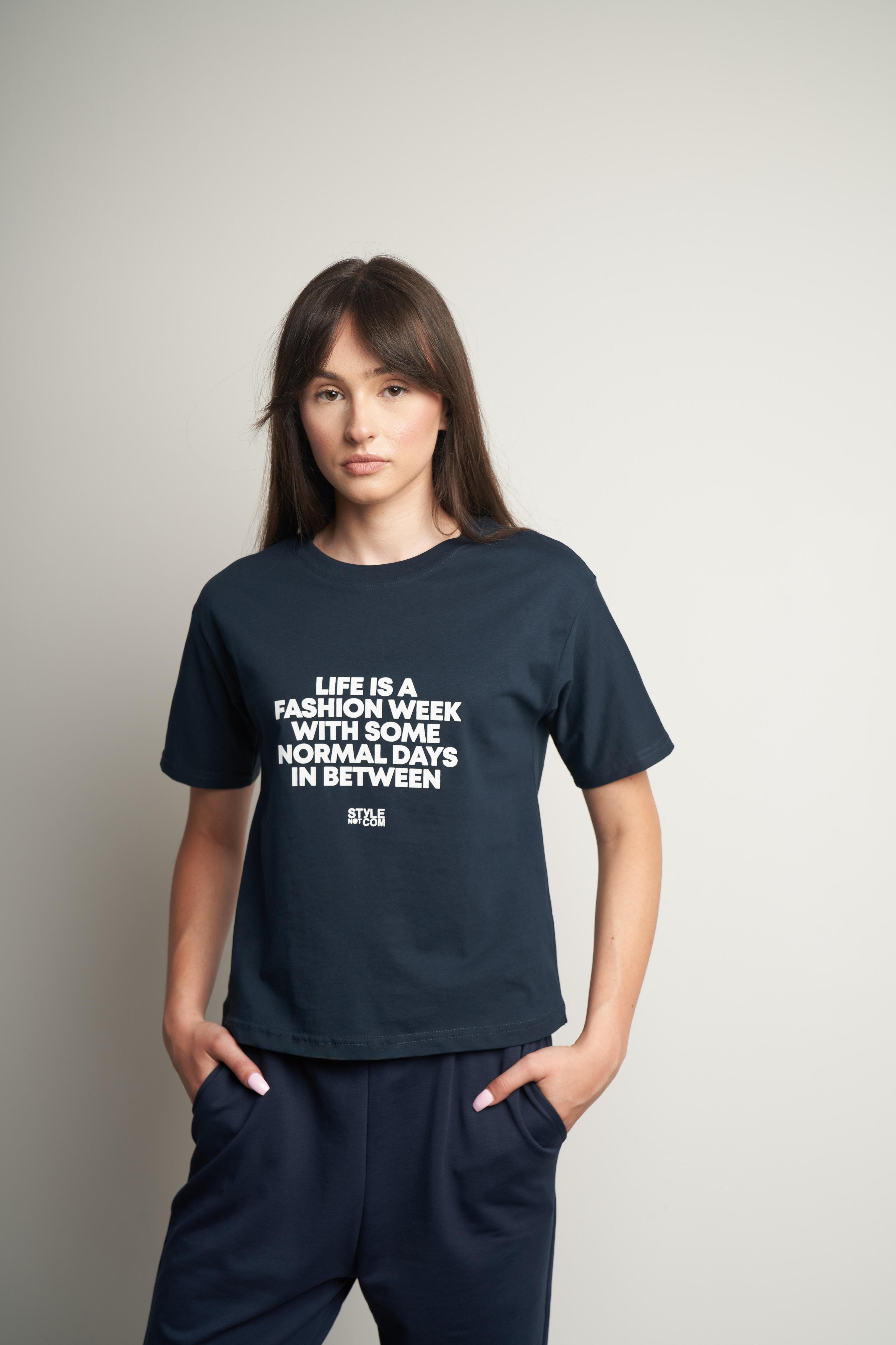 Yazı Baskılı Kısa Kol T-shirt Lacivert