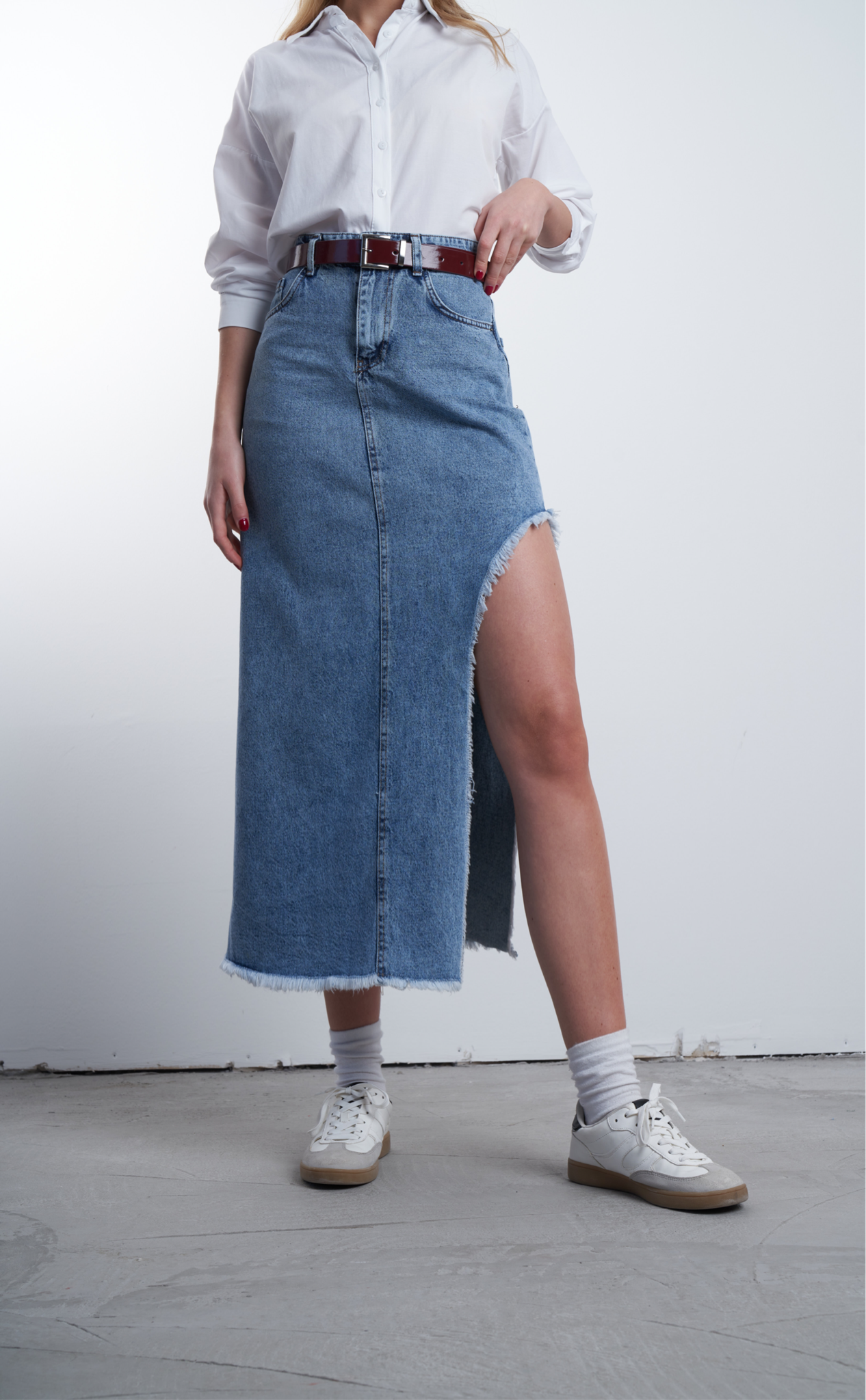 Yırtmaç Detaylı Denim Etek Mavi
