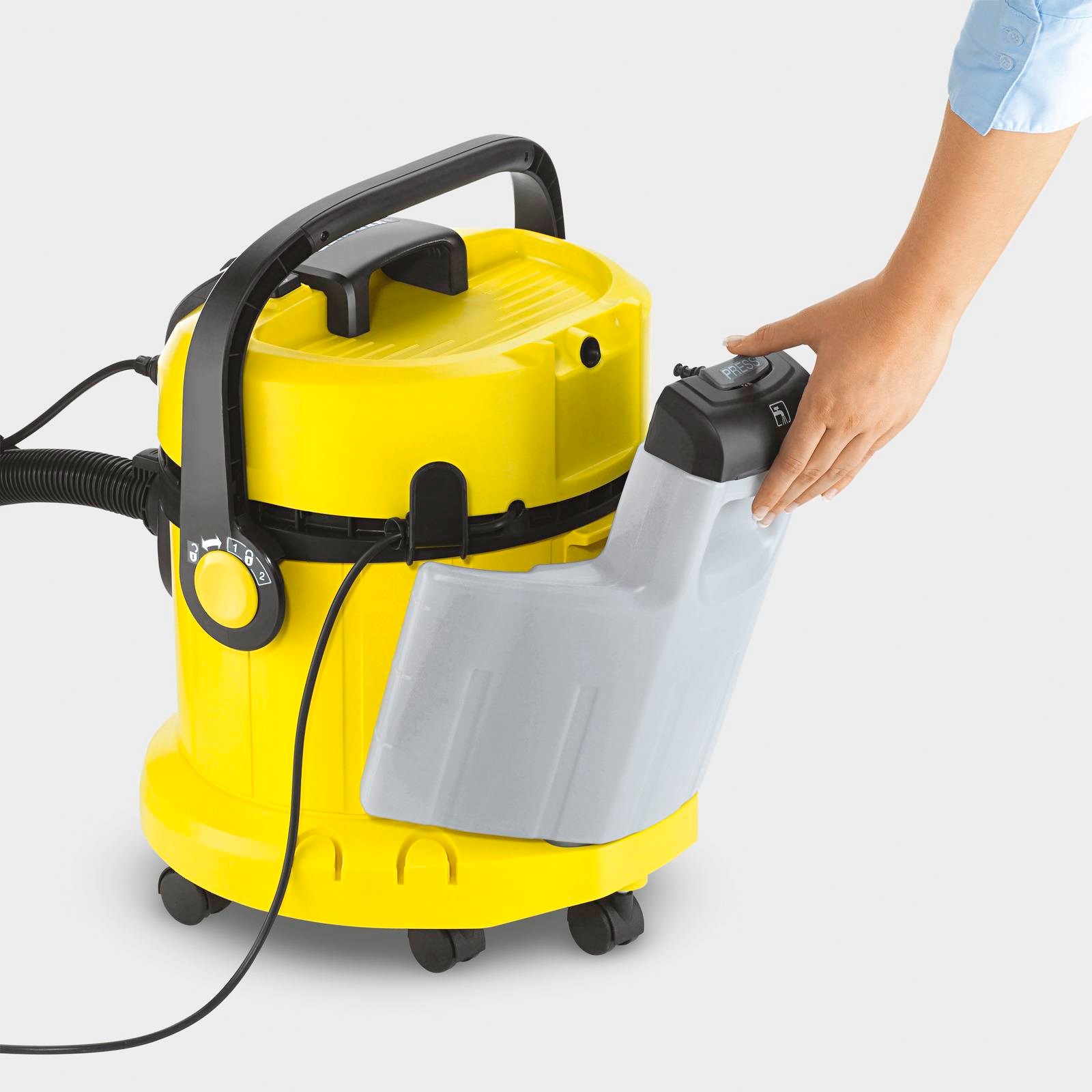 Karcher SE4001 Plus Limited Edition Halı ve Koltuk Yıkama Makinesi + Şampuan Hediyeli