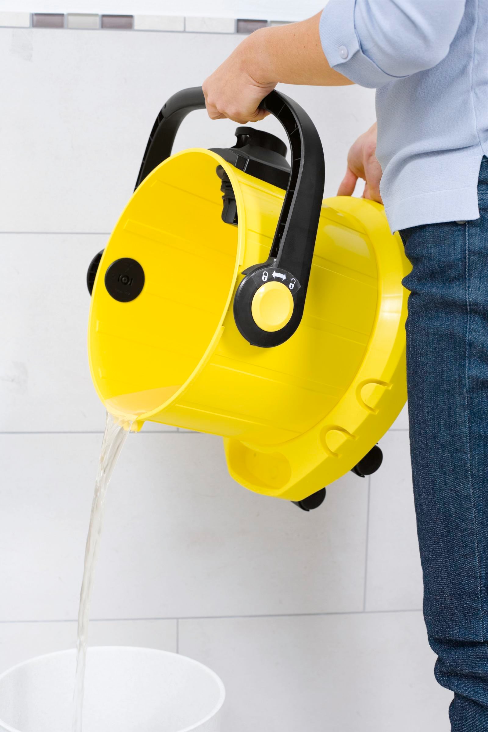 Karcher SE4001 Plus Limited Edition Halı ve Koltuk Yıkama Makinesi + Şampuan Hediyeli