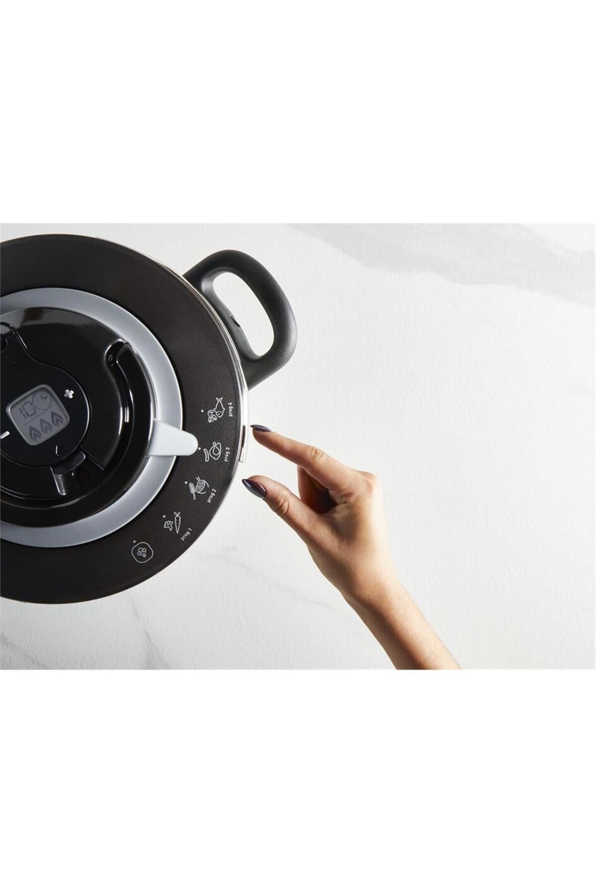 TEFAL Clipso+ Chef 4.5 Litre 4 Pişirme Programlı Düdüklü Tencere - 1510002661
