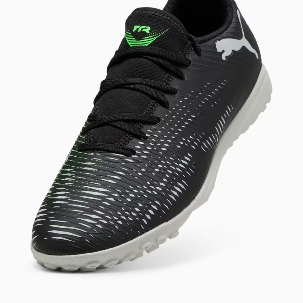 Puma Future 8 Play TT Halı Saha Ayakkabısı 108378-02