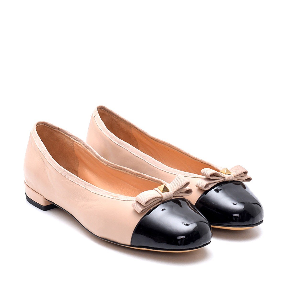 Bojana BeJ-Siyah Deri Zımbalı Kadın Babet | sofiabaldi.comBojana BeJ-Siyah Deri Zımbalı Kadın Babet