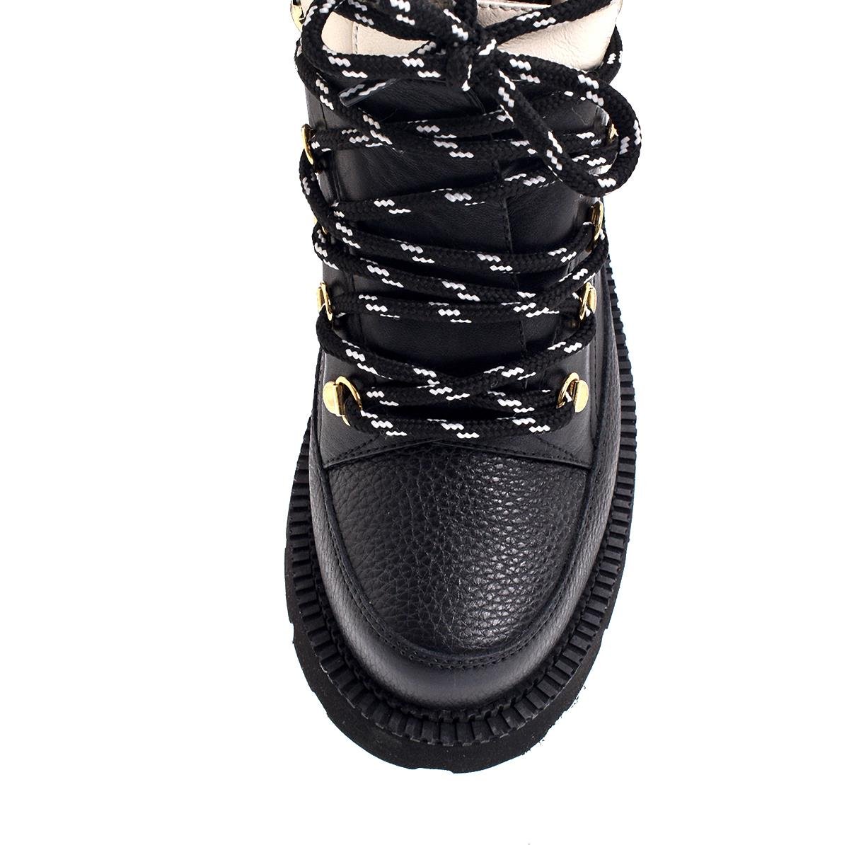 Cız Siyah Deri  Kadın Düz Bot