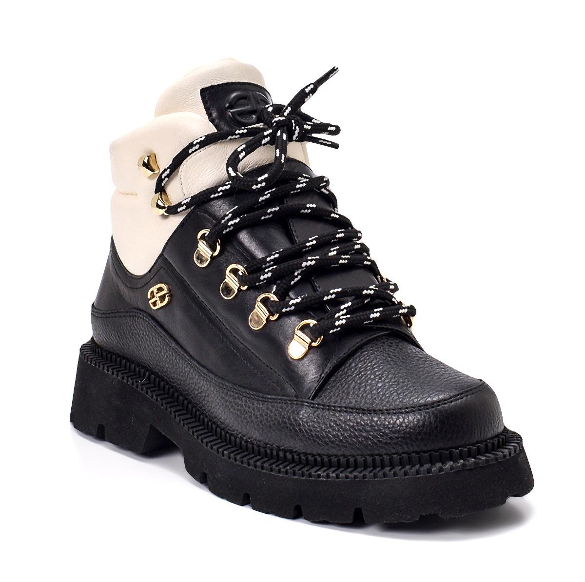 Cız Siyah Deri  Kadın Düz Bot