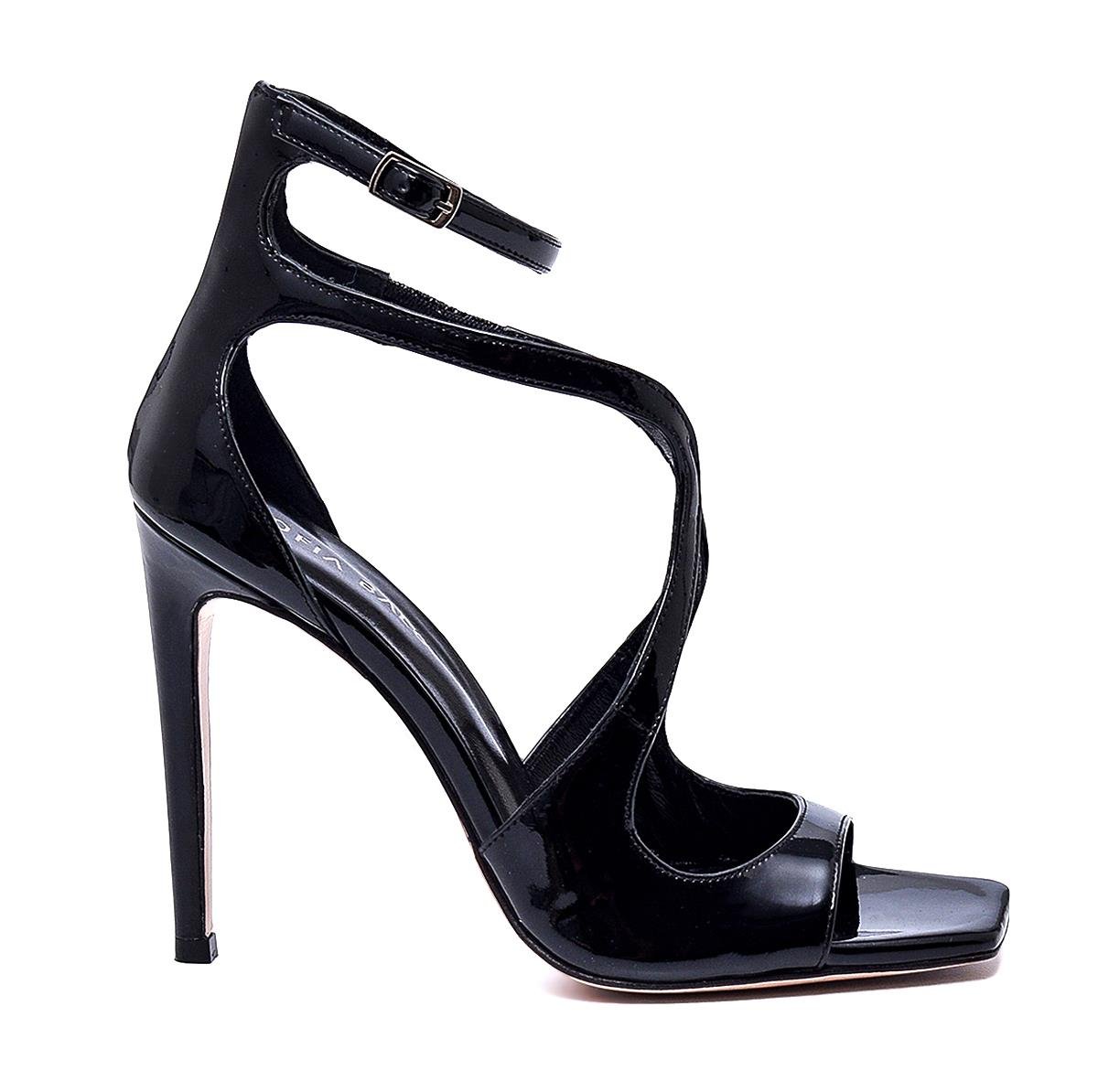 FOLD SİYAH RUGAN Kadın TOPUKLU SANDALETFOLD SİYAH RUGAN Kadın TOPUKLU SANDALET