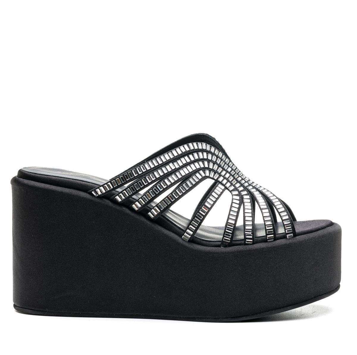 JULLY SİYAH TEKSTİL Kadın TOPUKLU TERLİKJULLY SİYAH TEKSTİL Kadın TOPUKLU TERLİK