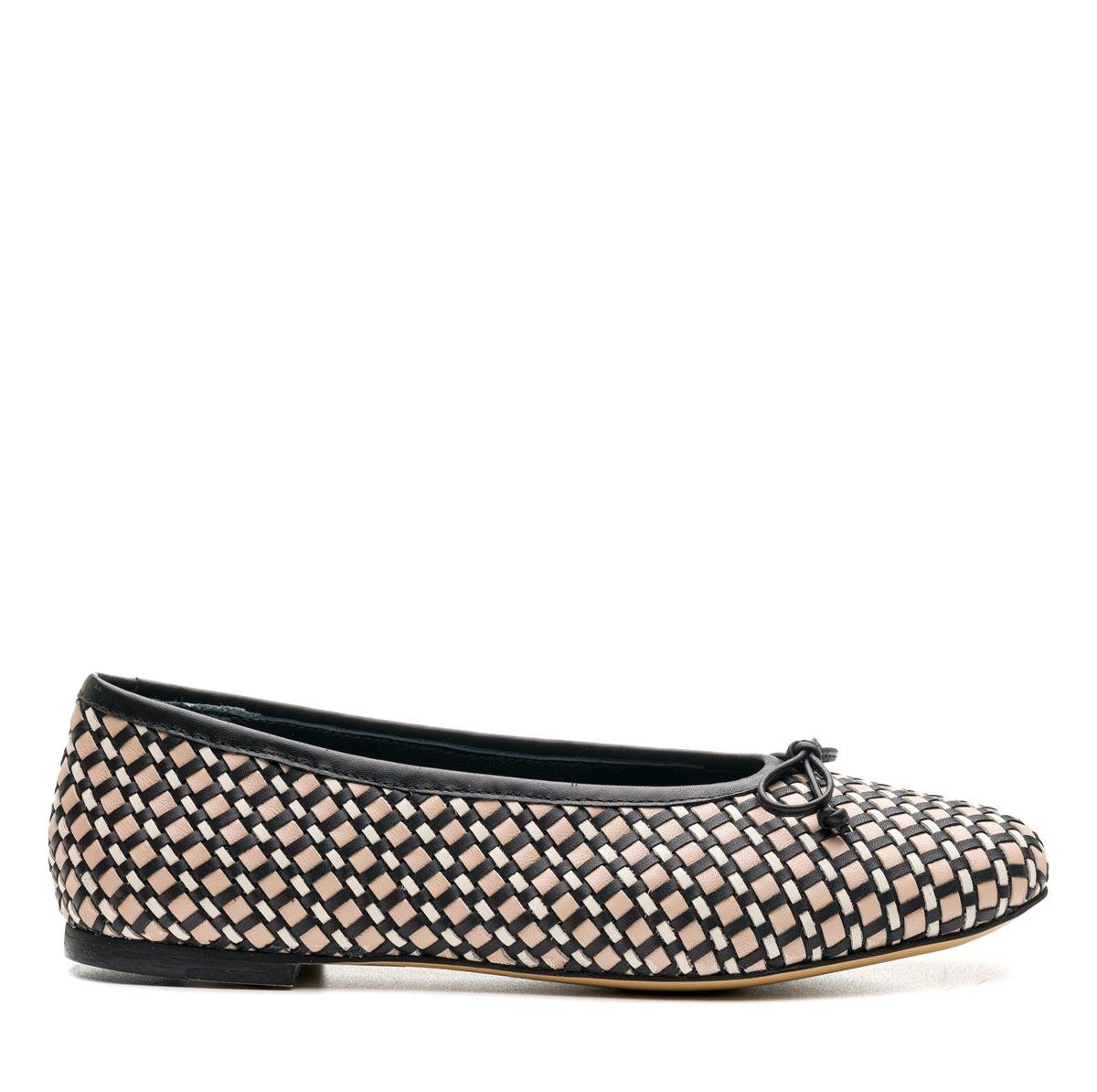 LABOUR SİYAH HAKİKİ DERİ Kadın BABETLABOUR SİYAH HAKİKİ DERİ Kadın BABET