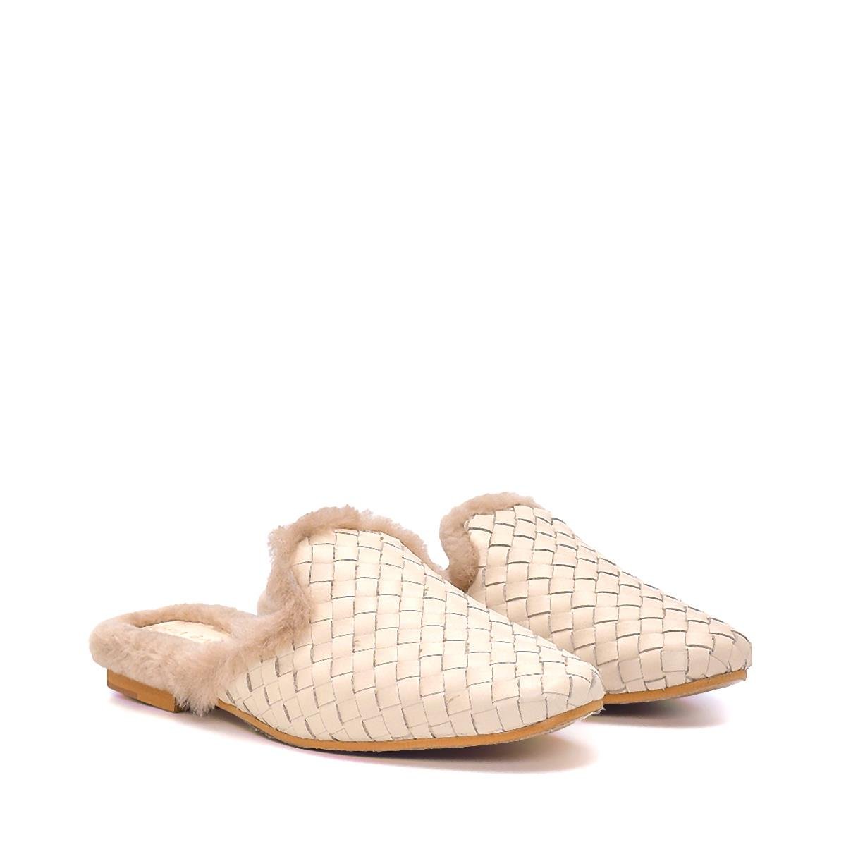 Marsel Krem   Kadın Düz Terlik